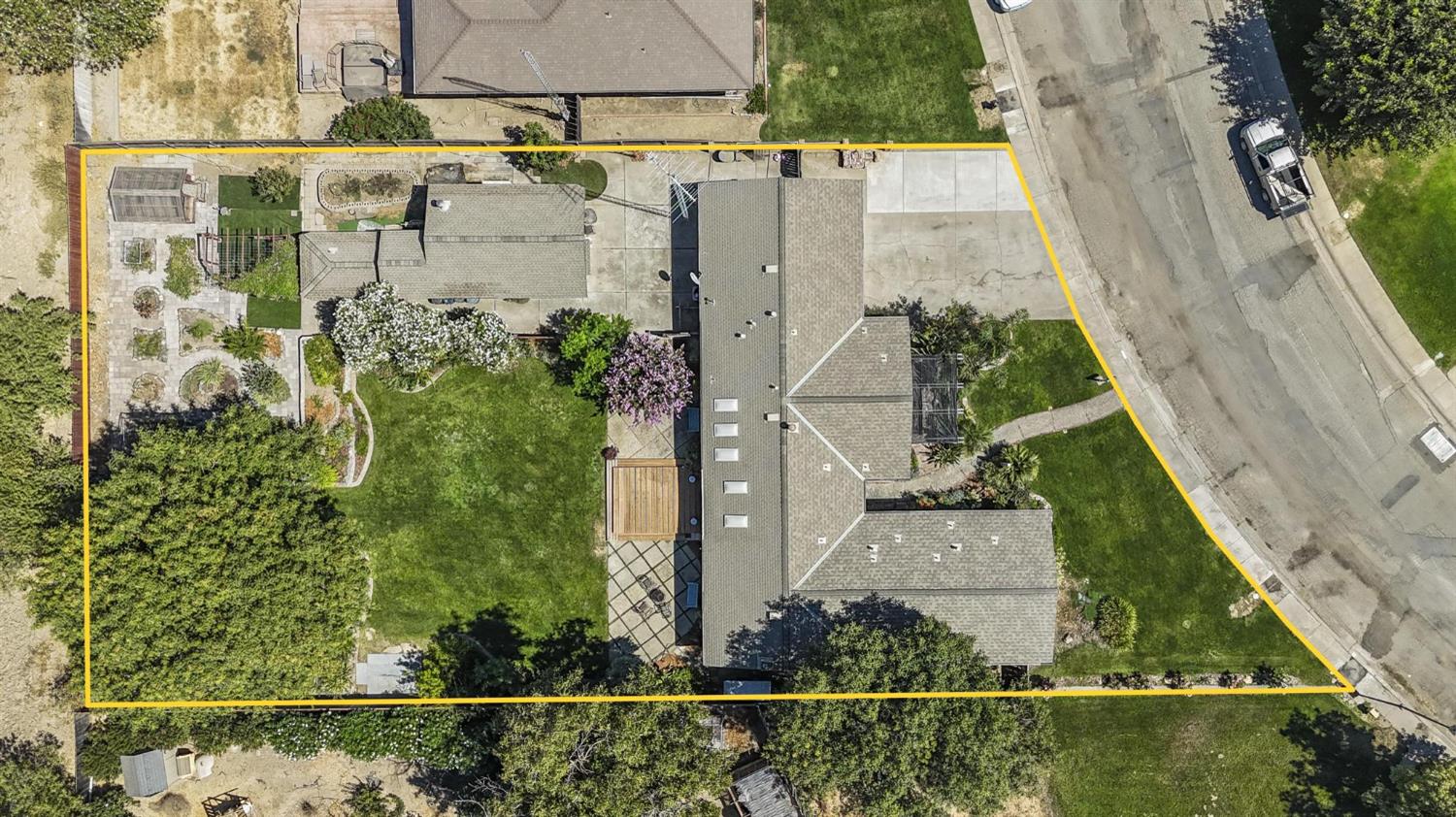 30 Walnut Tree Drive