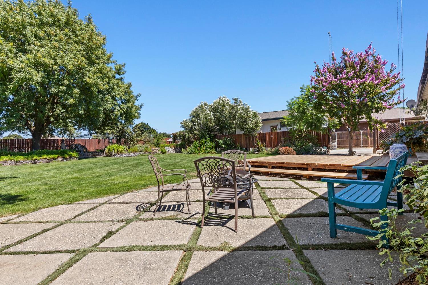 30 Walnut Tree Drive
