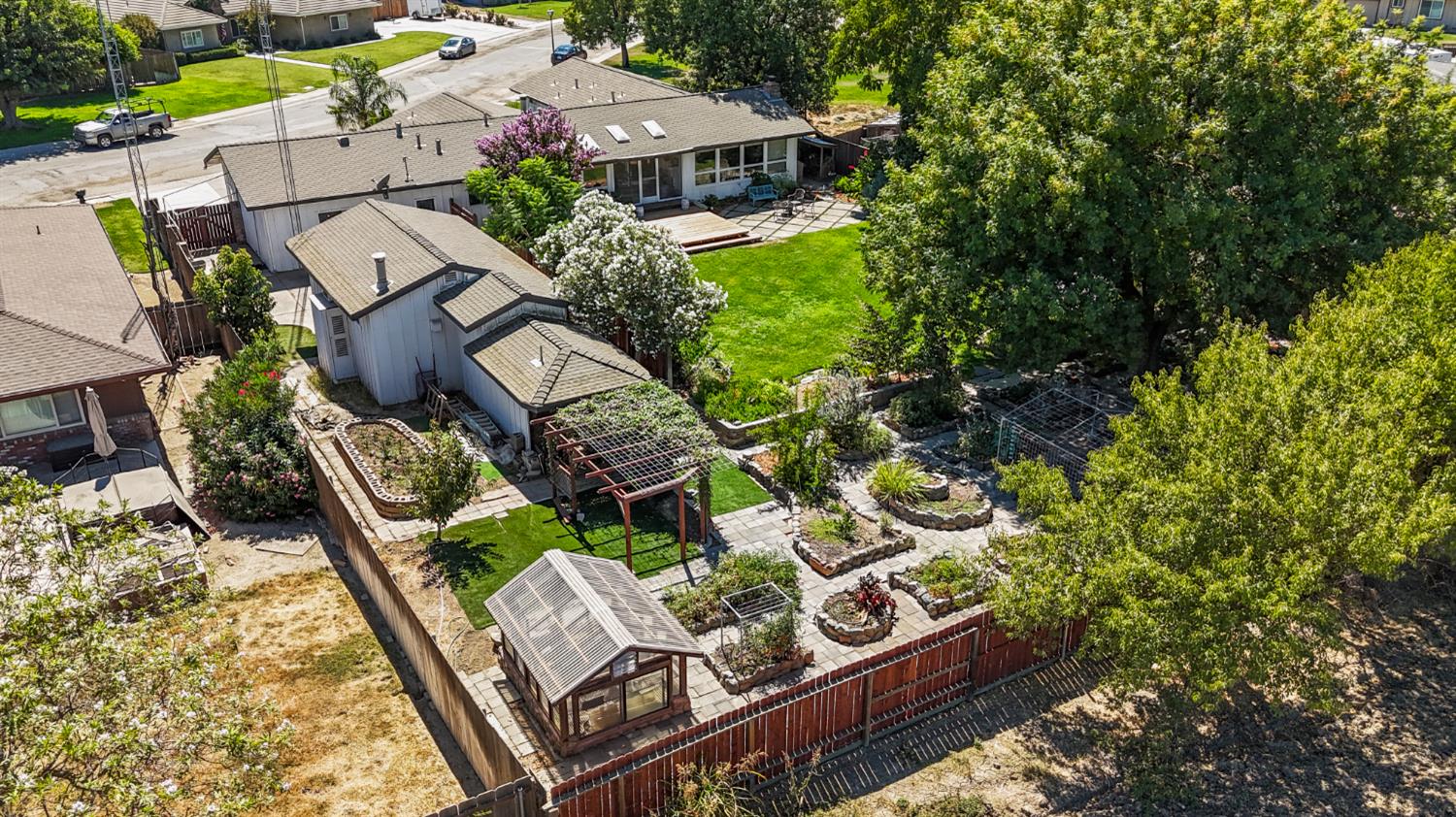 30 Walnut Tree Drive
