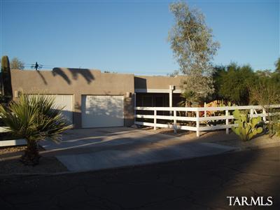 1037 E Edison Street