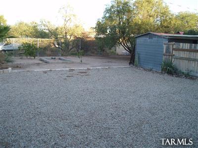 1037 E Edison Street