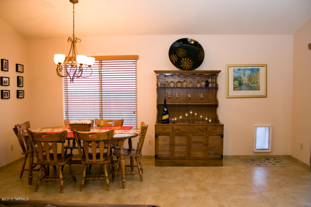 8120 E Slate Ridge Drive