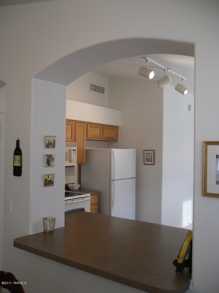 5584 W Dove Of Peace