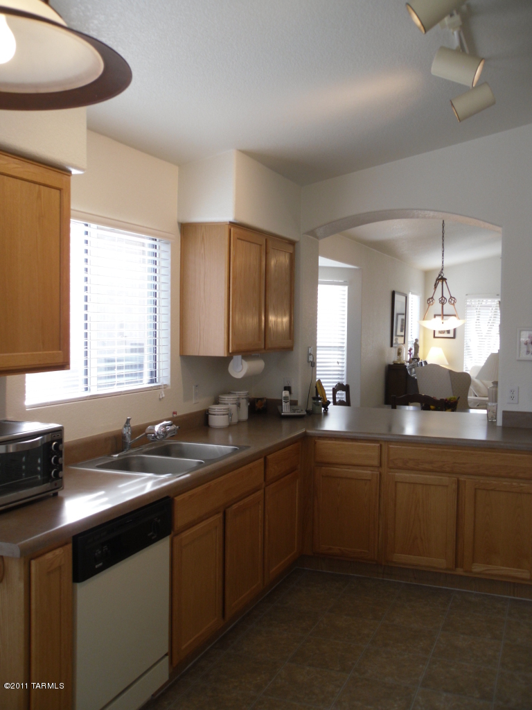 5584 W Dove Of Peace