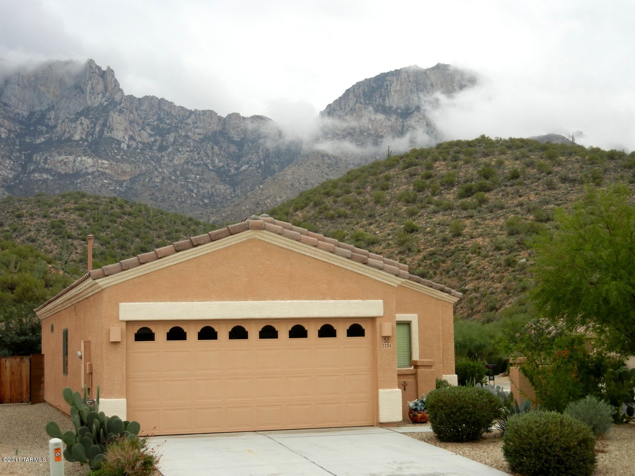 2234 E Skipping Rock Way