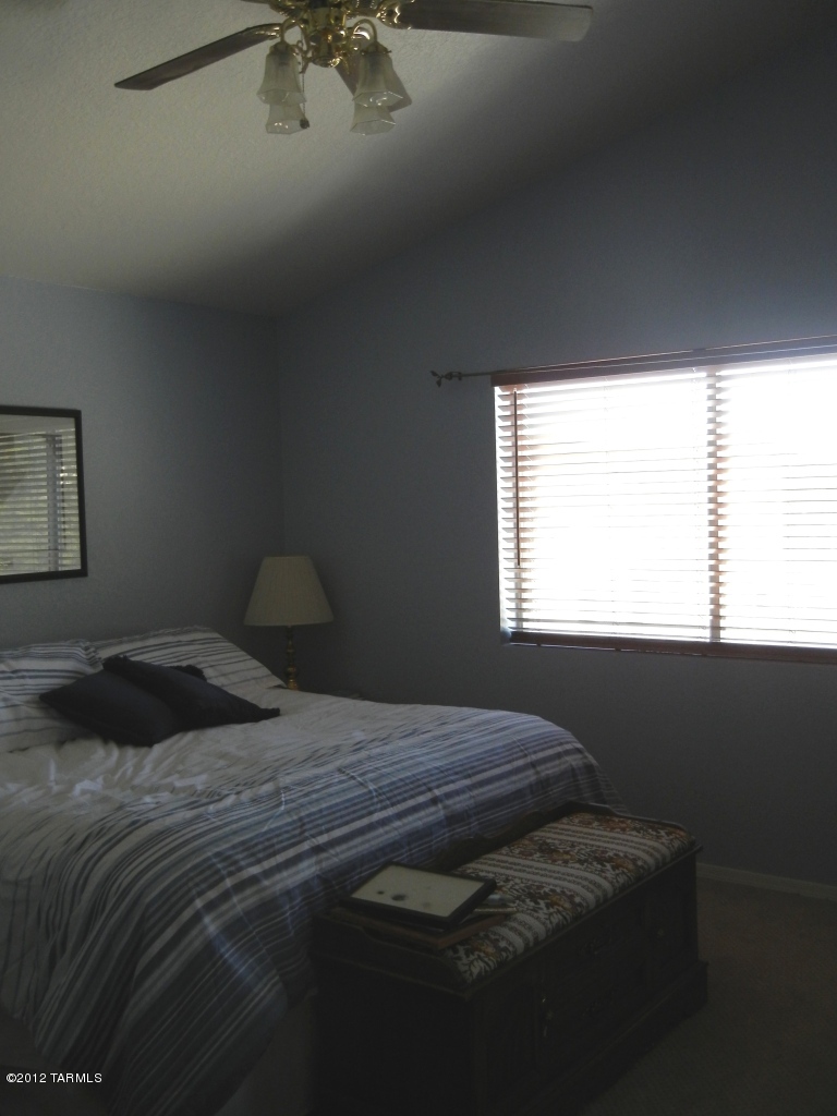 6742 W Nueva Vista Drive