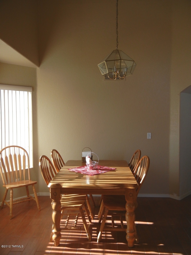 6742 W Nueva Vista Drive