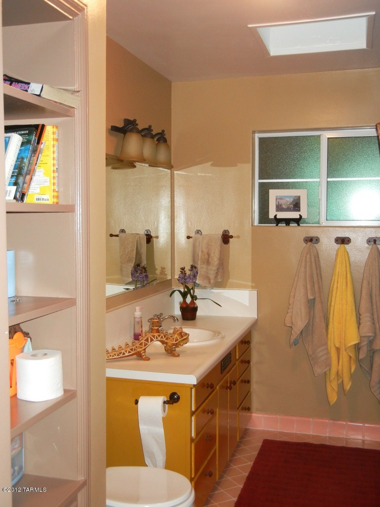 3939 E Whittier Street