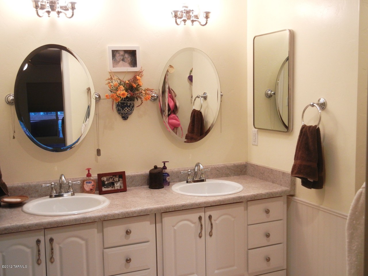 3939 E Whittier Street