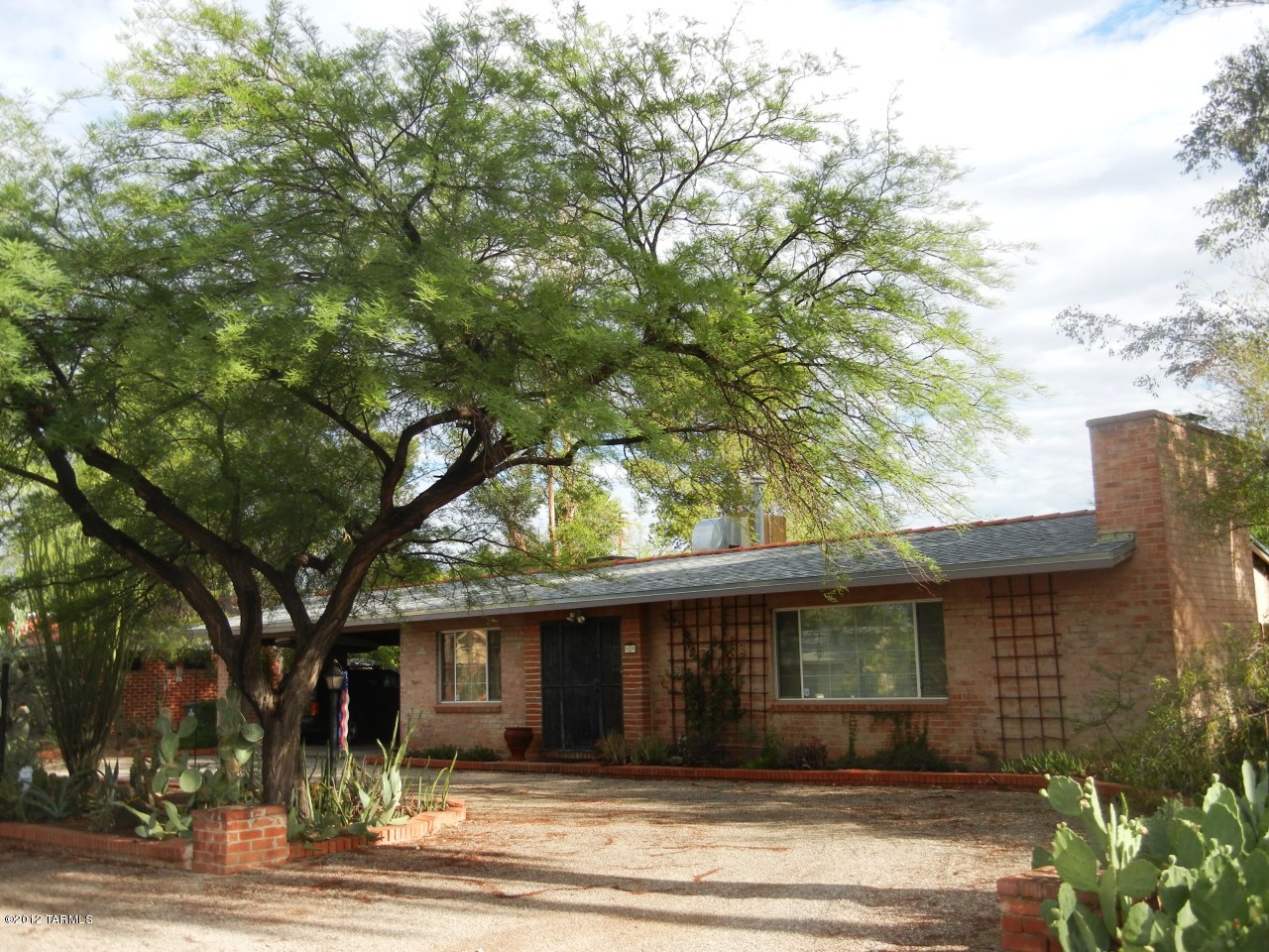 3939 E Whittier Street