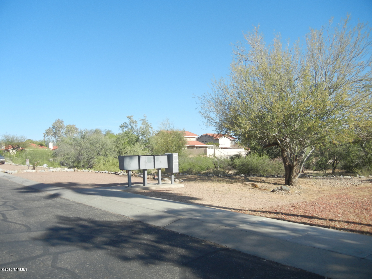 4682 W Globeberry Street