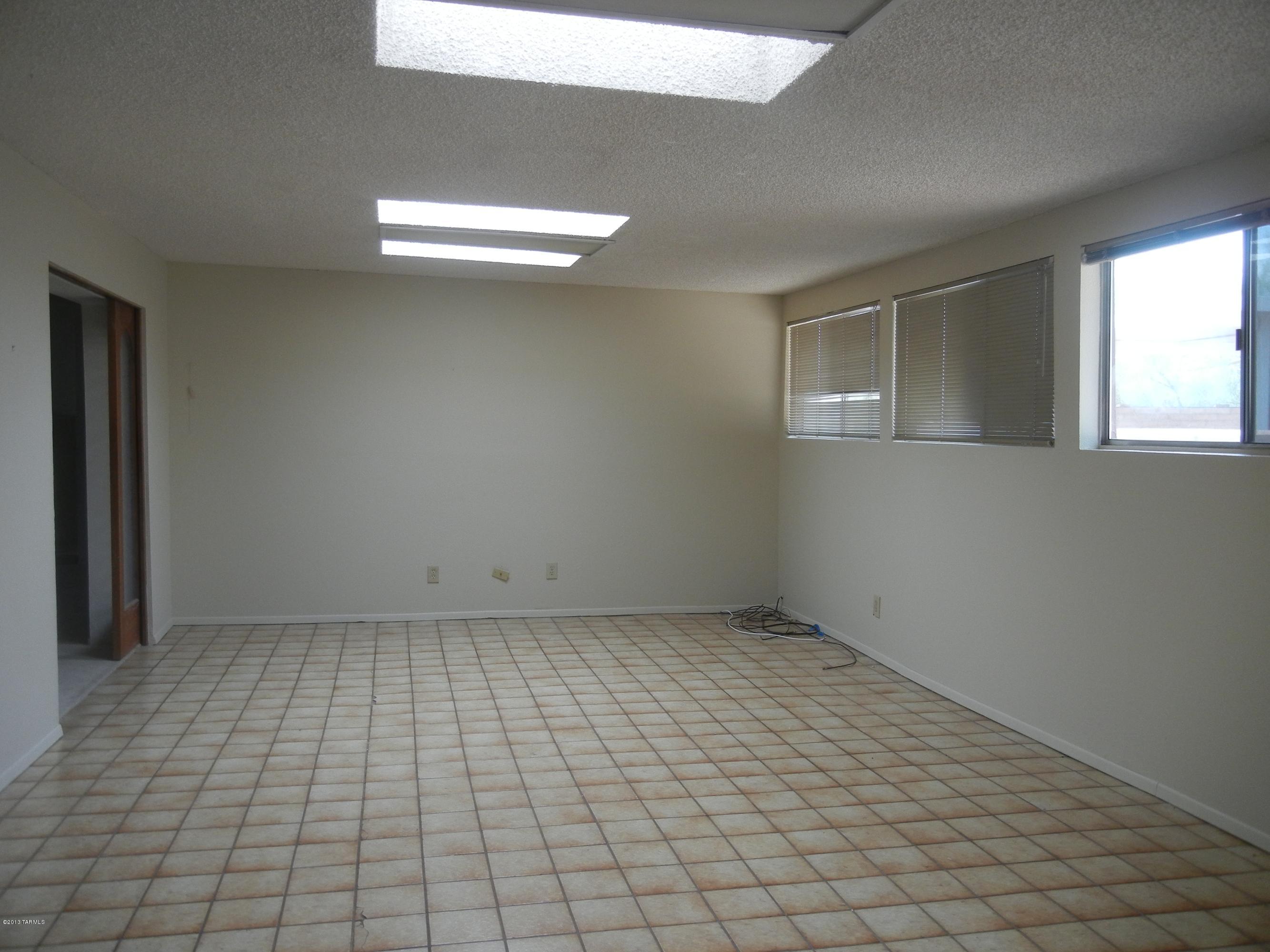 310 W Camino Fairhaven