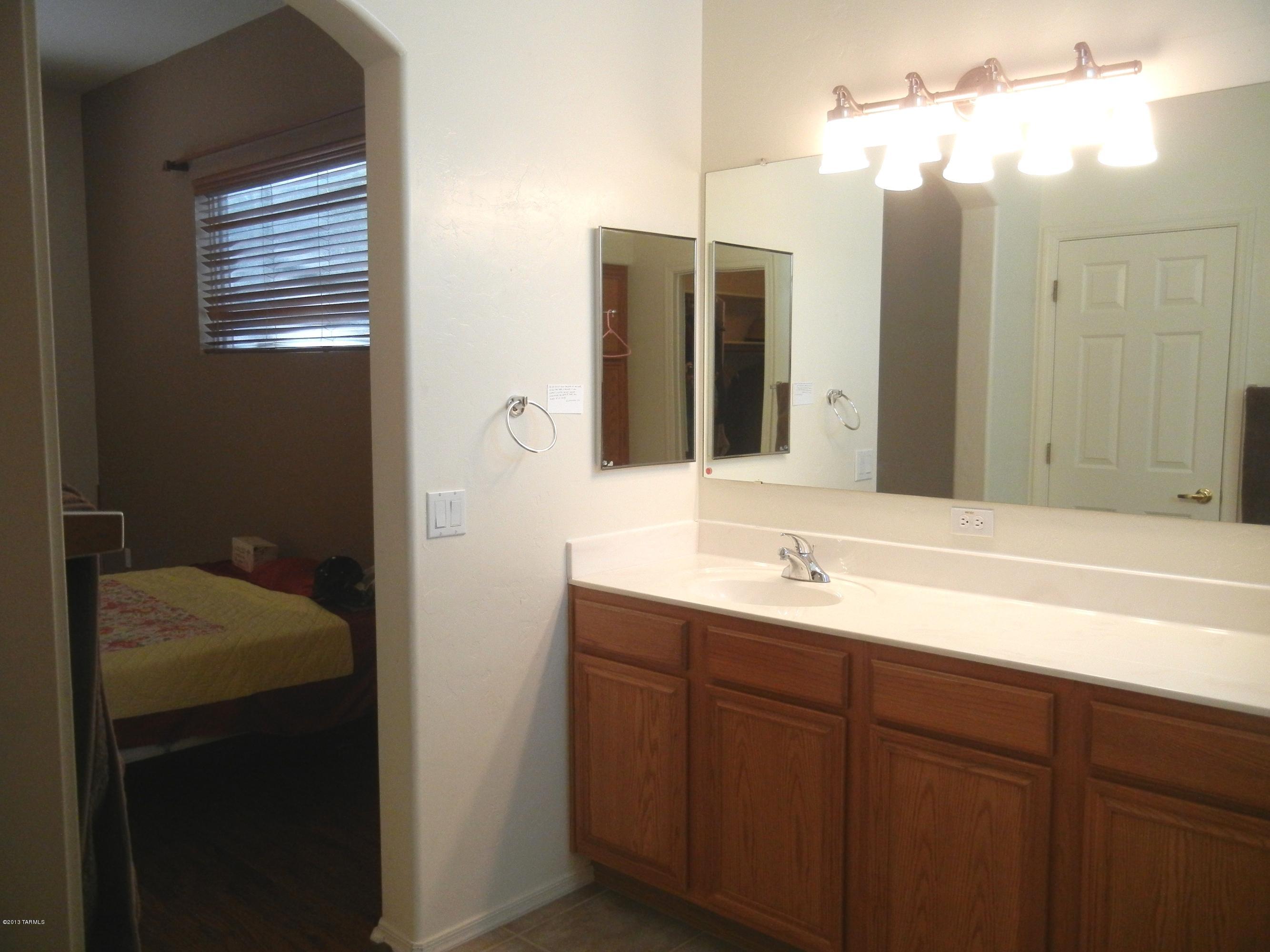 173 N Desert Park Place