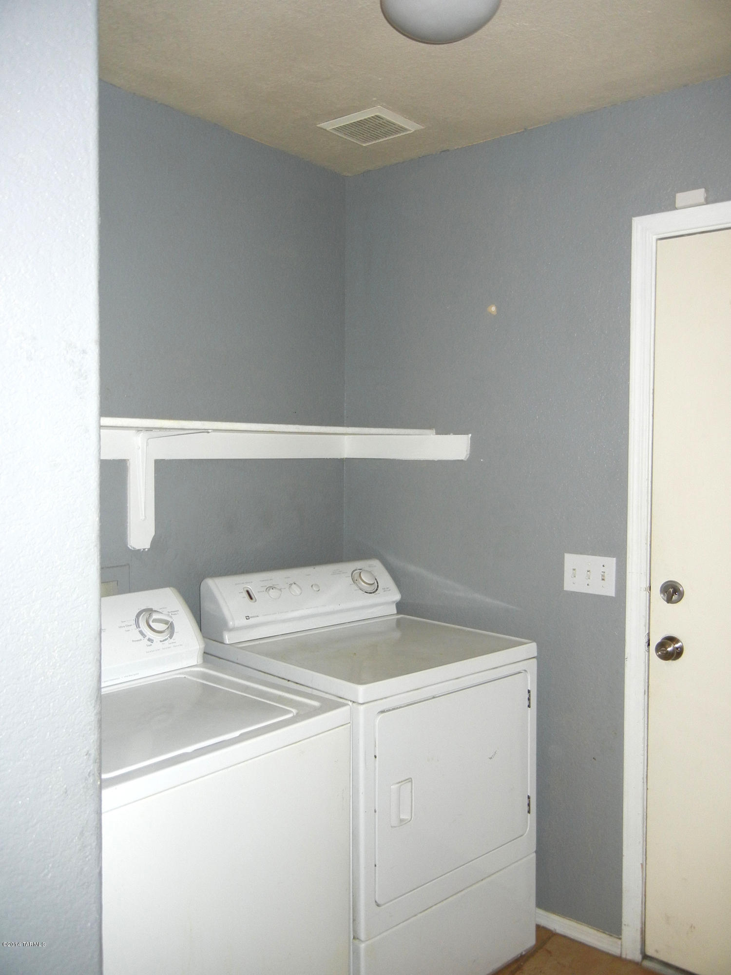 6015 N Applesauce Court