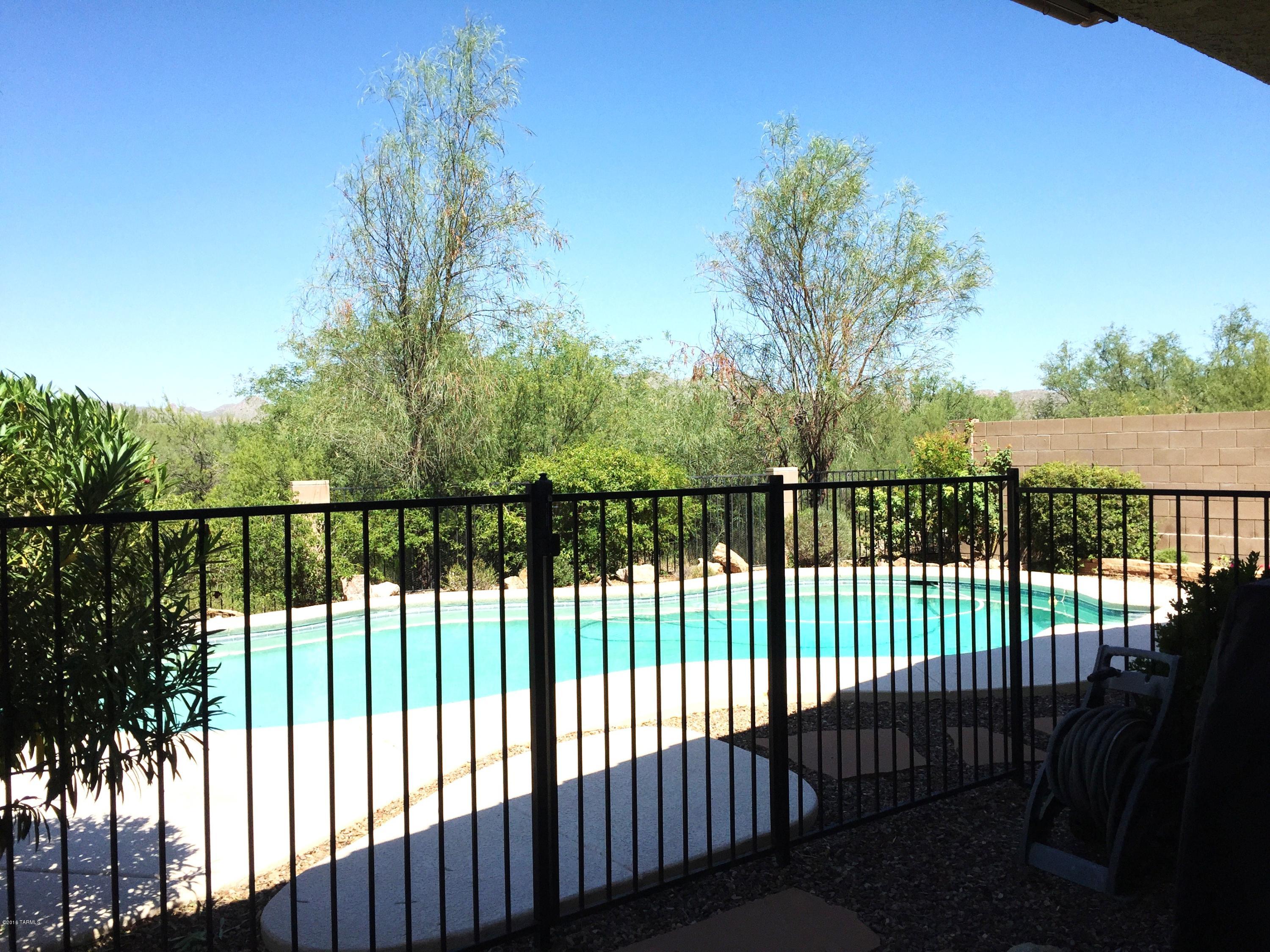 1028 W Blue Crest Drive