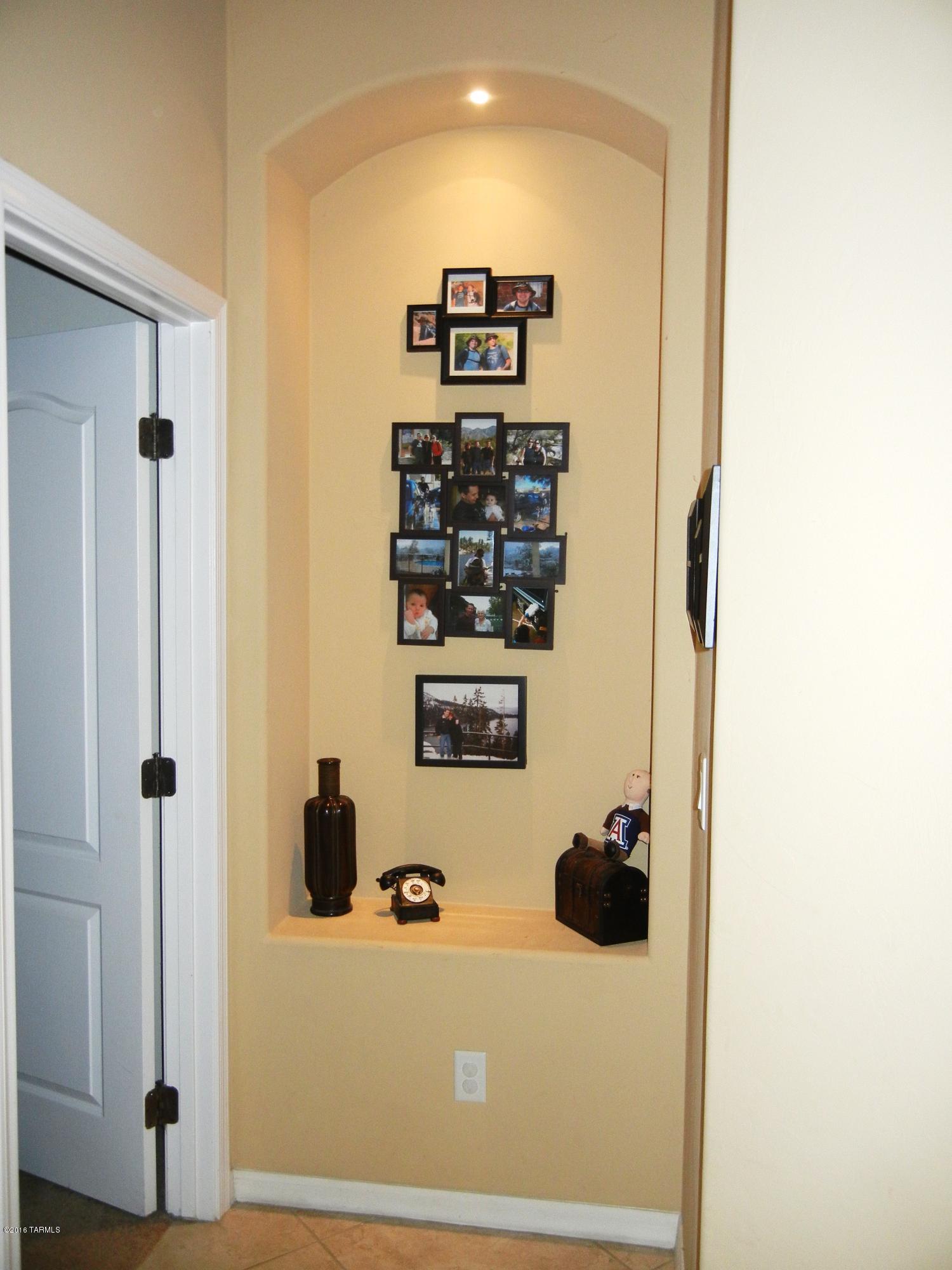 1028 W Blue Crest Drive