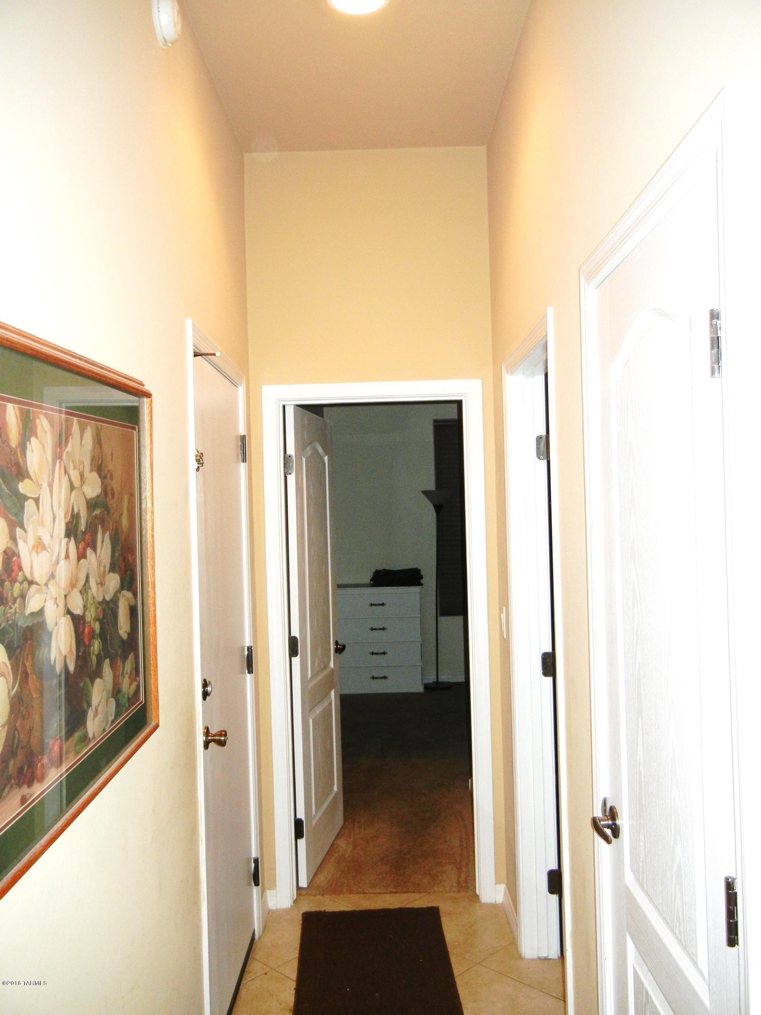 1028 W Blue Crest Drive