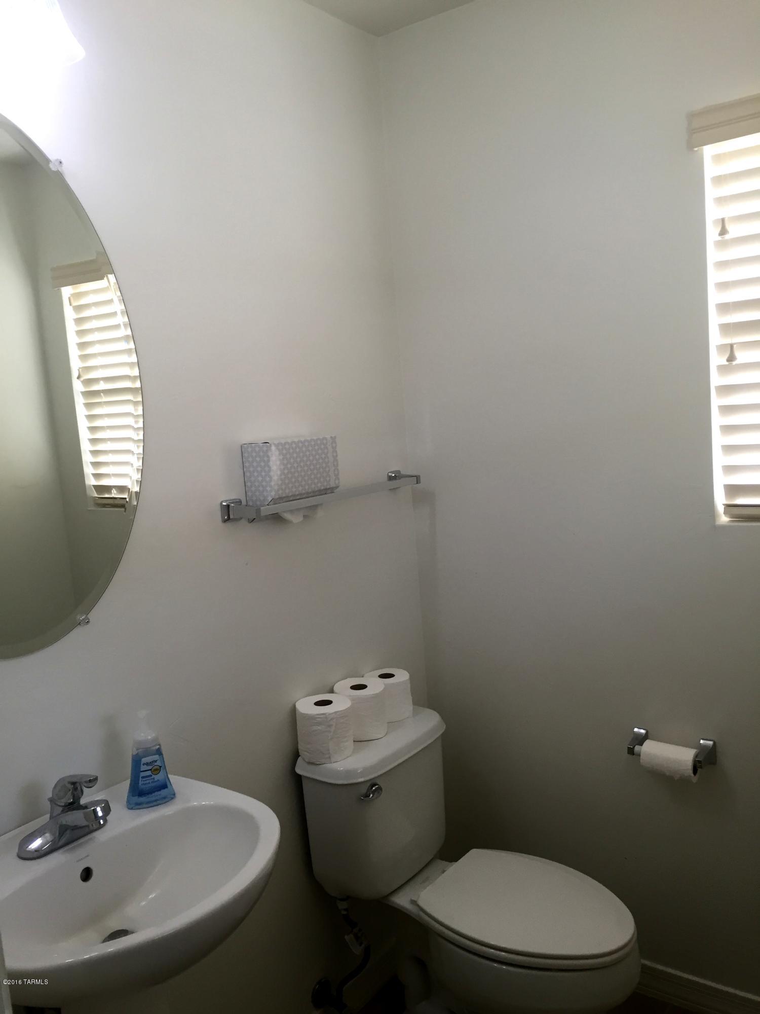 6945 S Ladys Thumb Lane