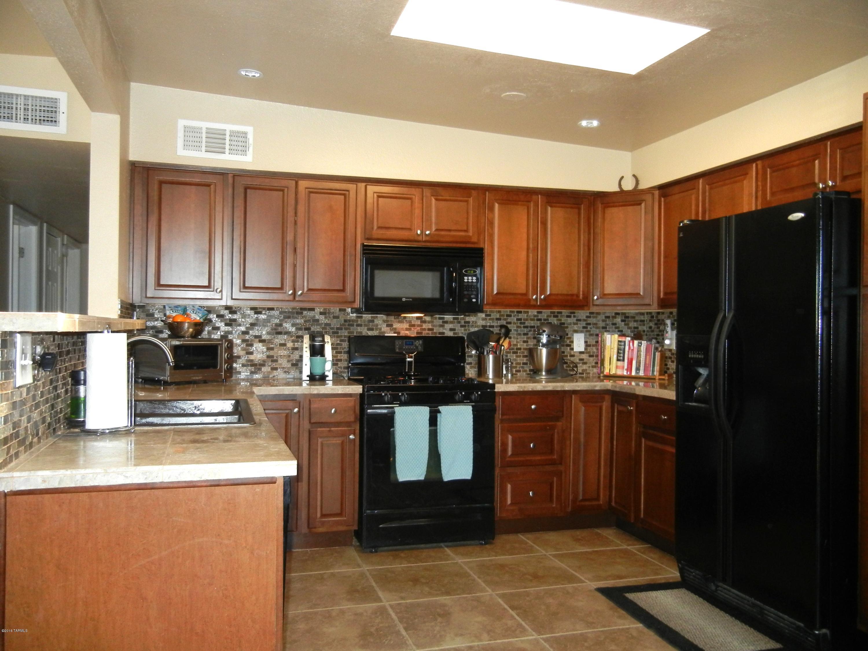 2085 W Calle Encanto