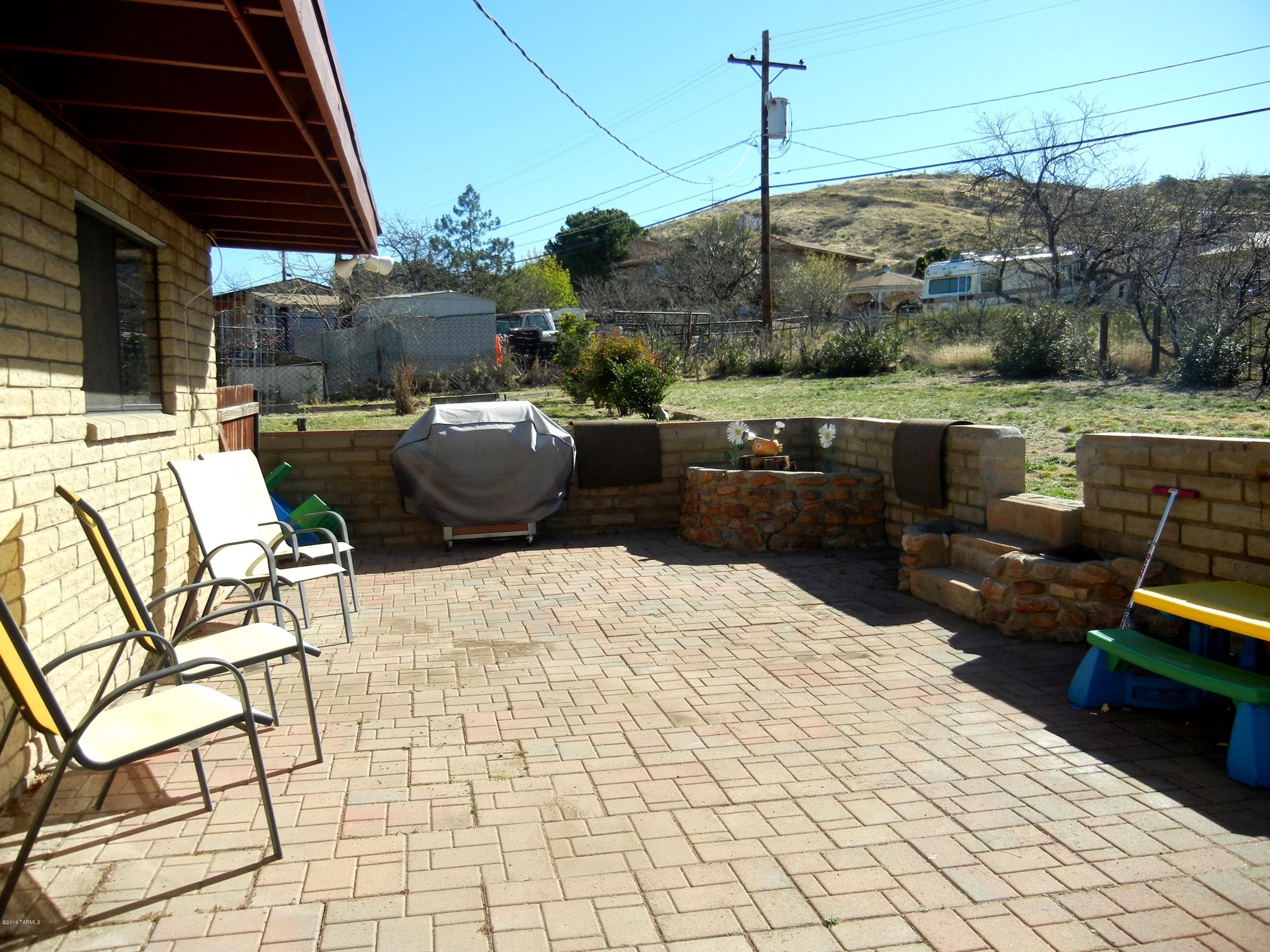 2085 W Calle Encanto