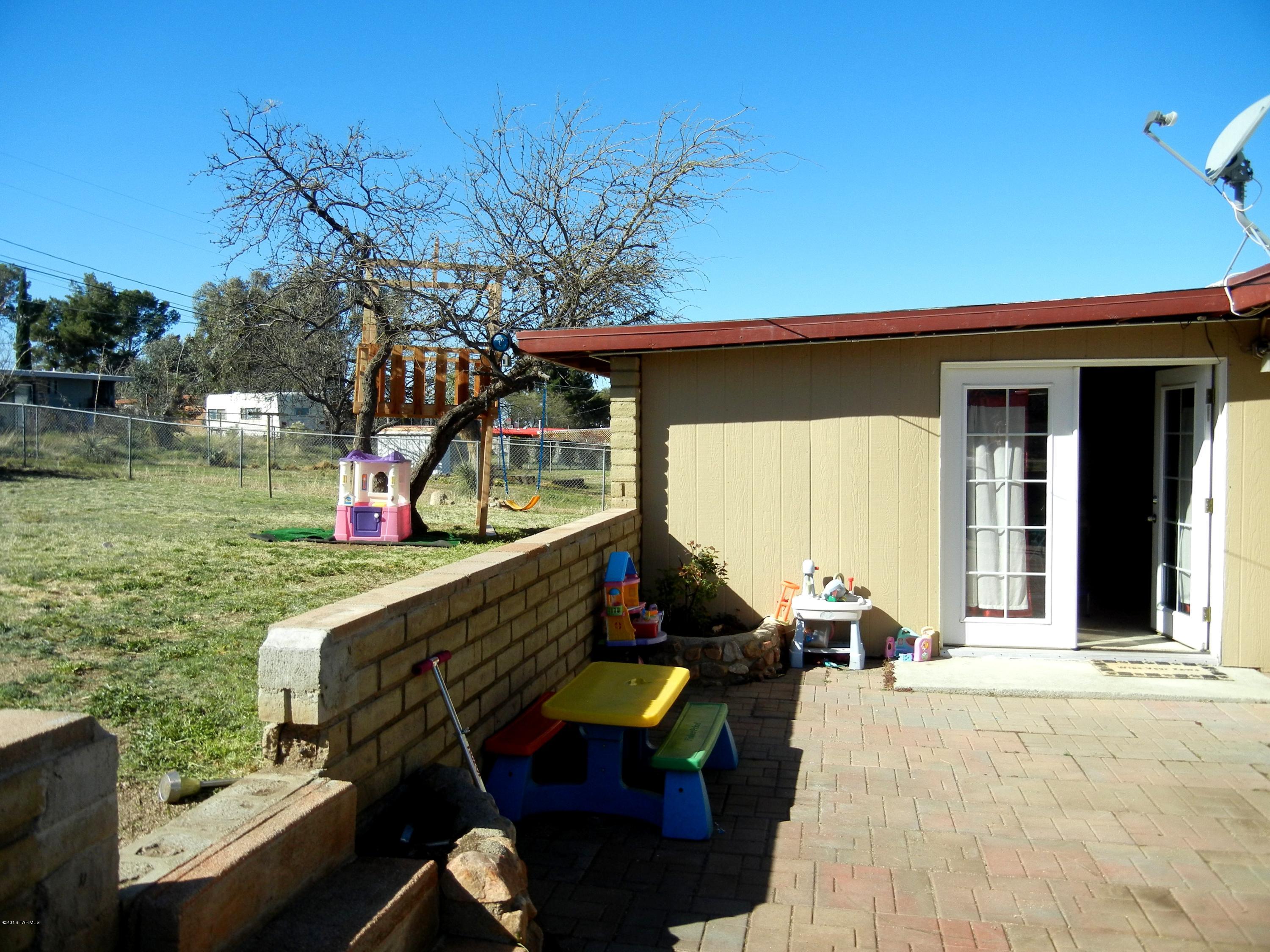 2085 W Calle Encanto