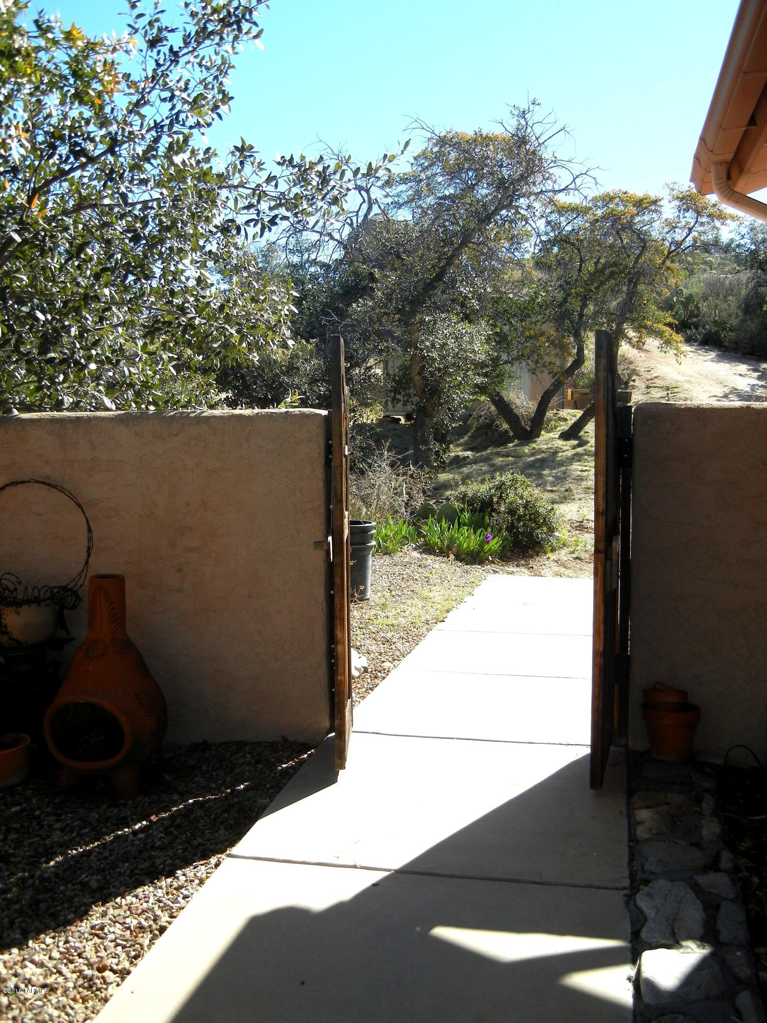 1174 W Kokopelli Lane