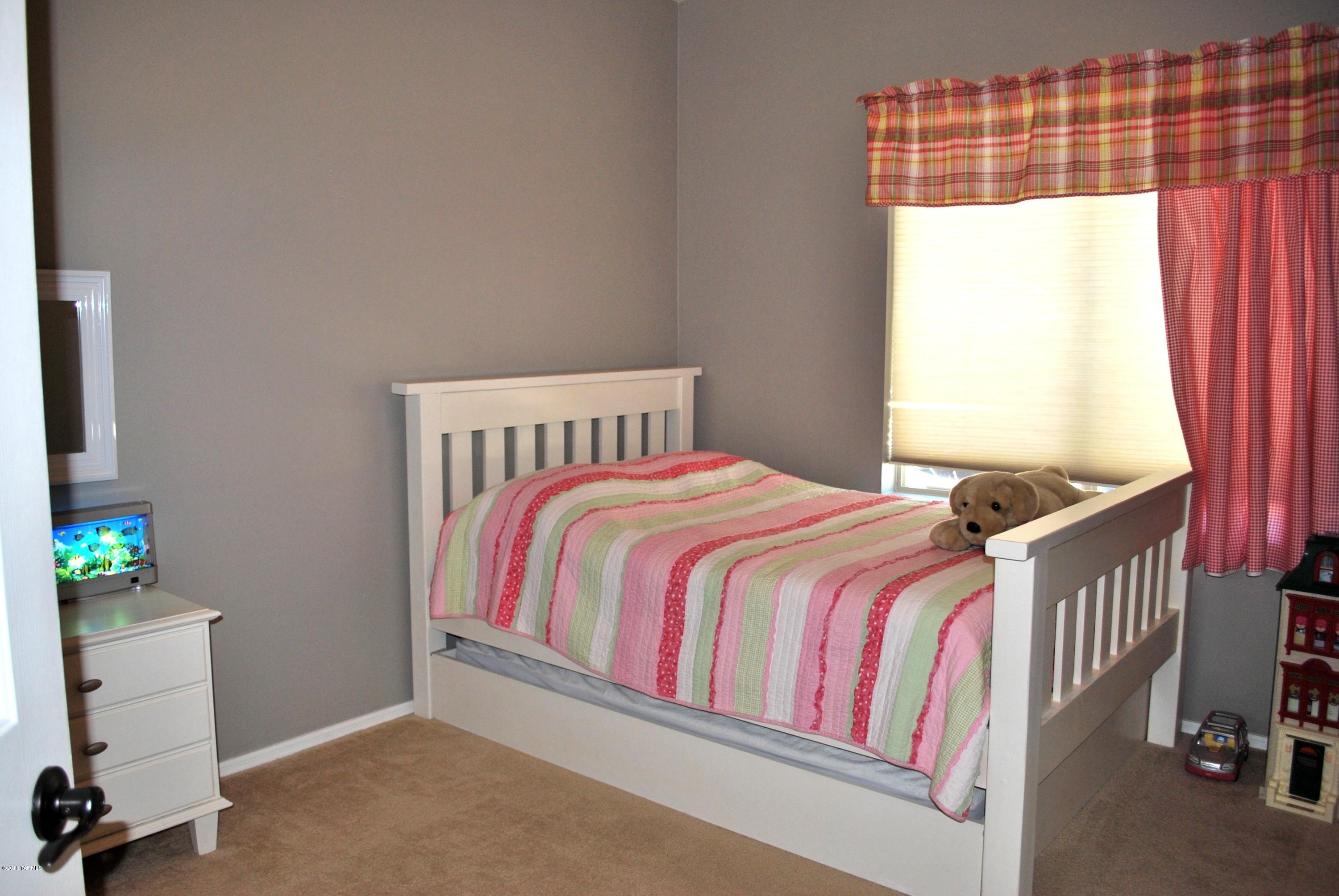 7555 W Victory Court