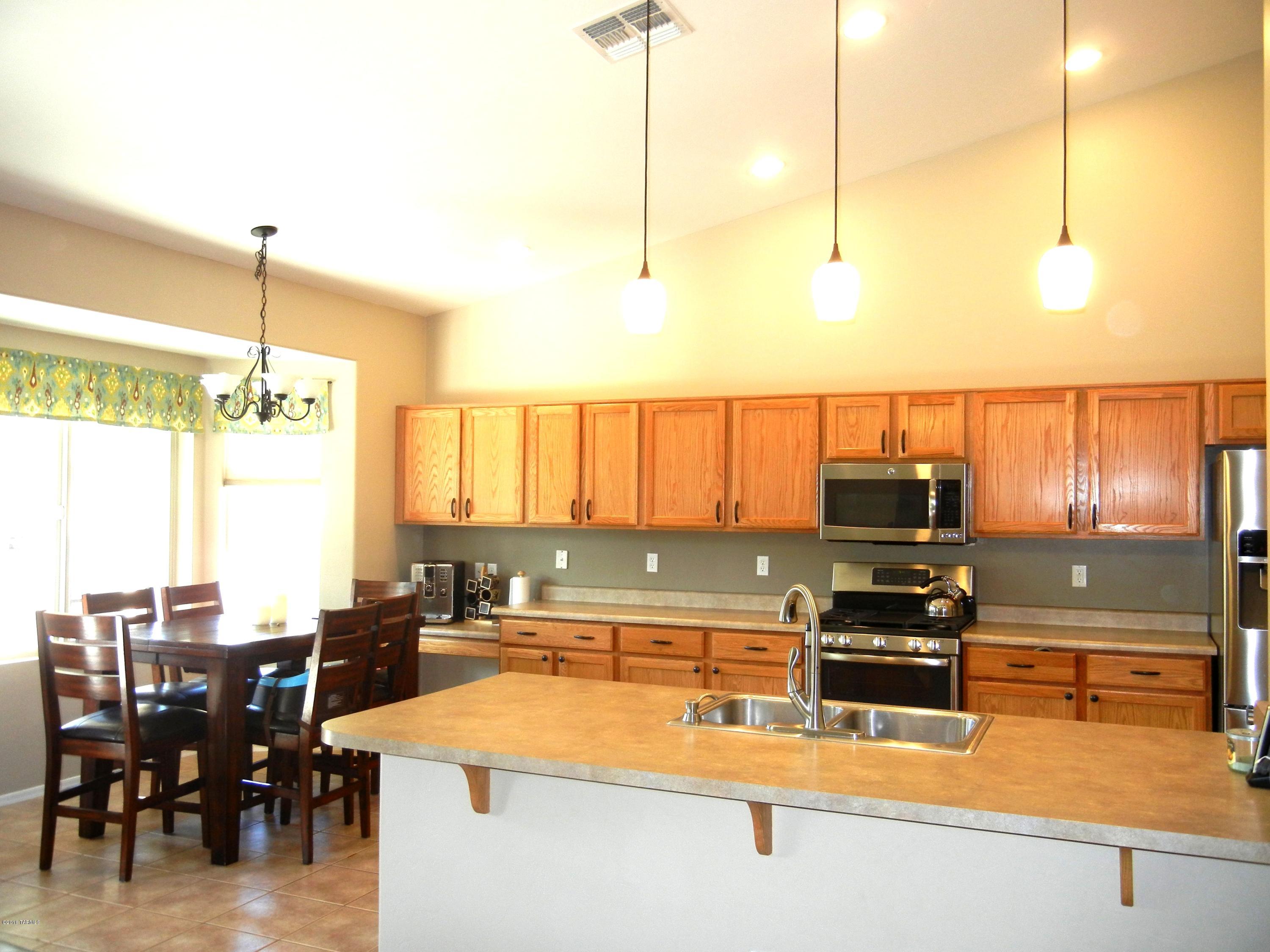 7555 W Victory Court