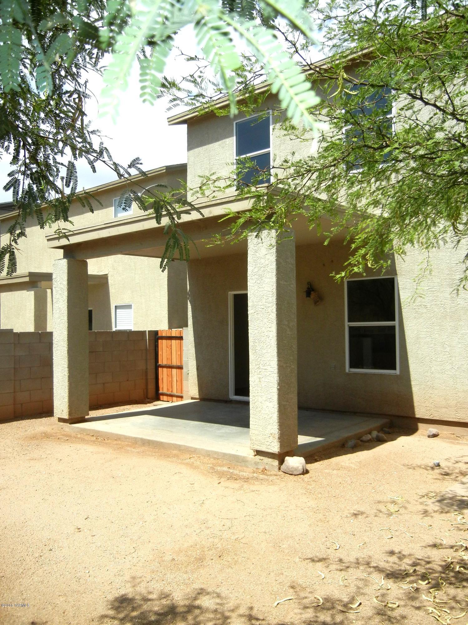 6249 E Stonechat Drive