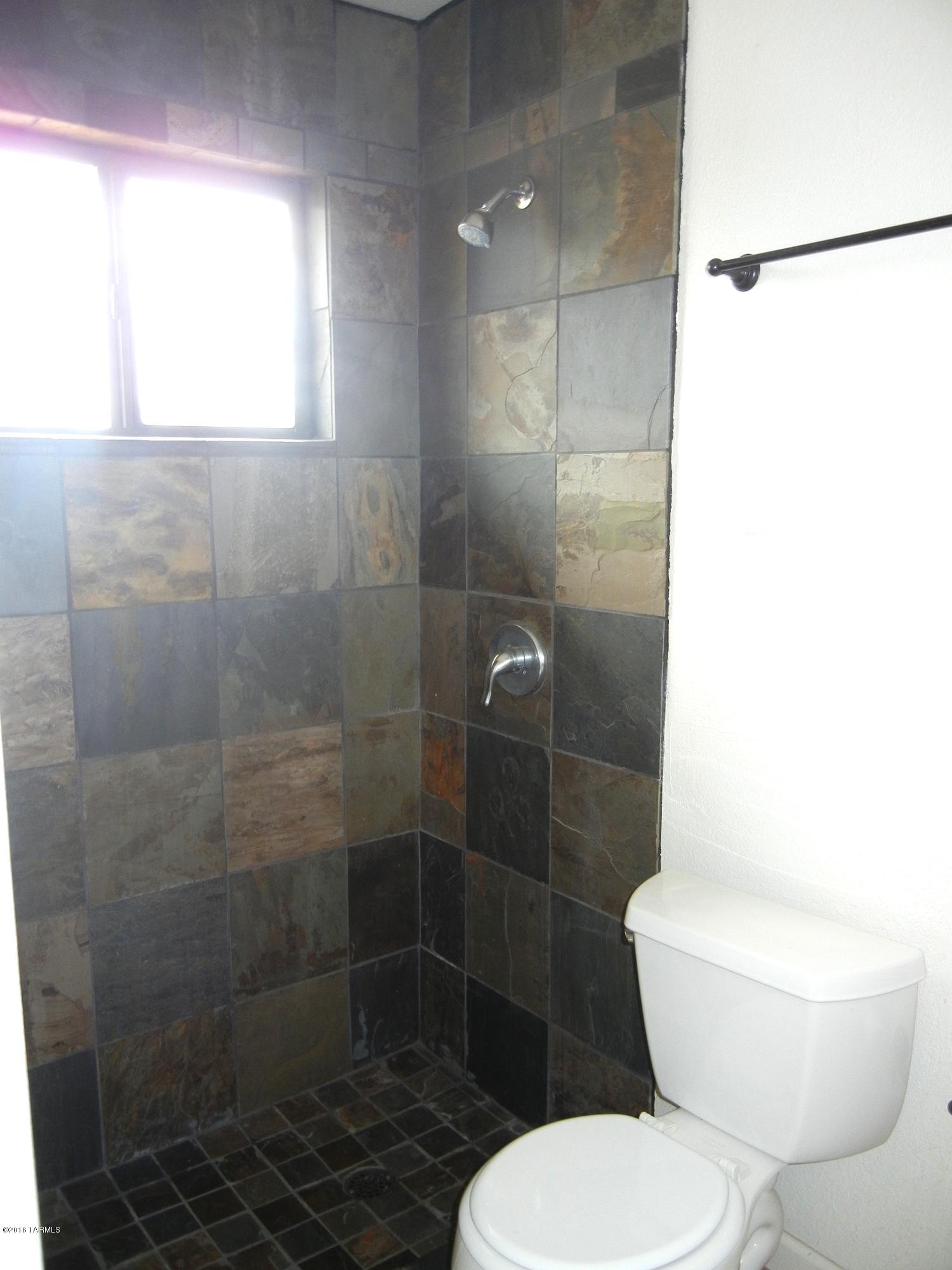 4621 N Rio Vista Drive