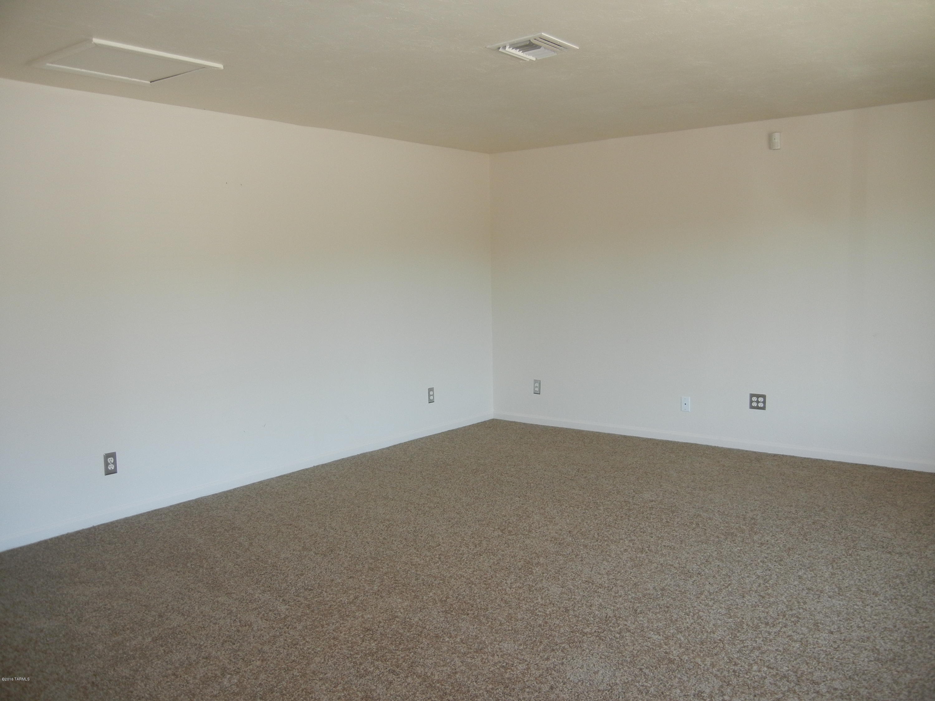 4621 N Rio Vista Drive