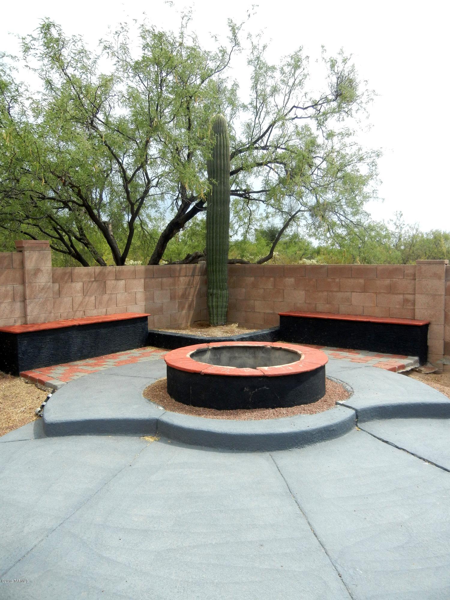 4621 N Rio Vista Drive