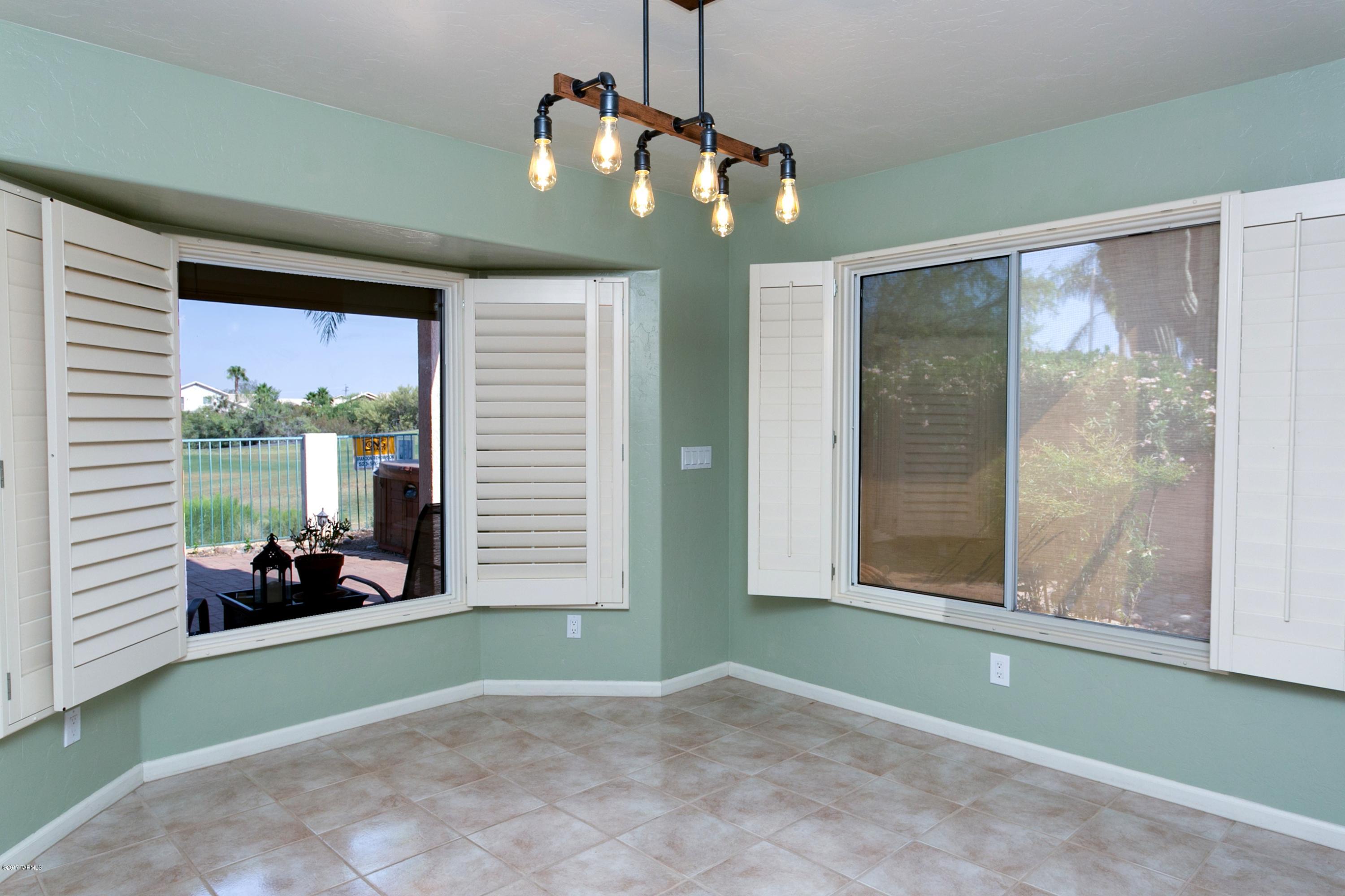 1973 W Desert Highlands Drive