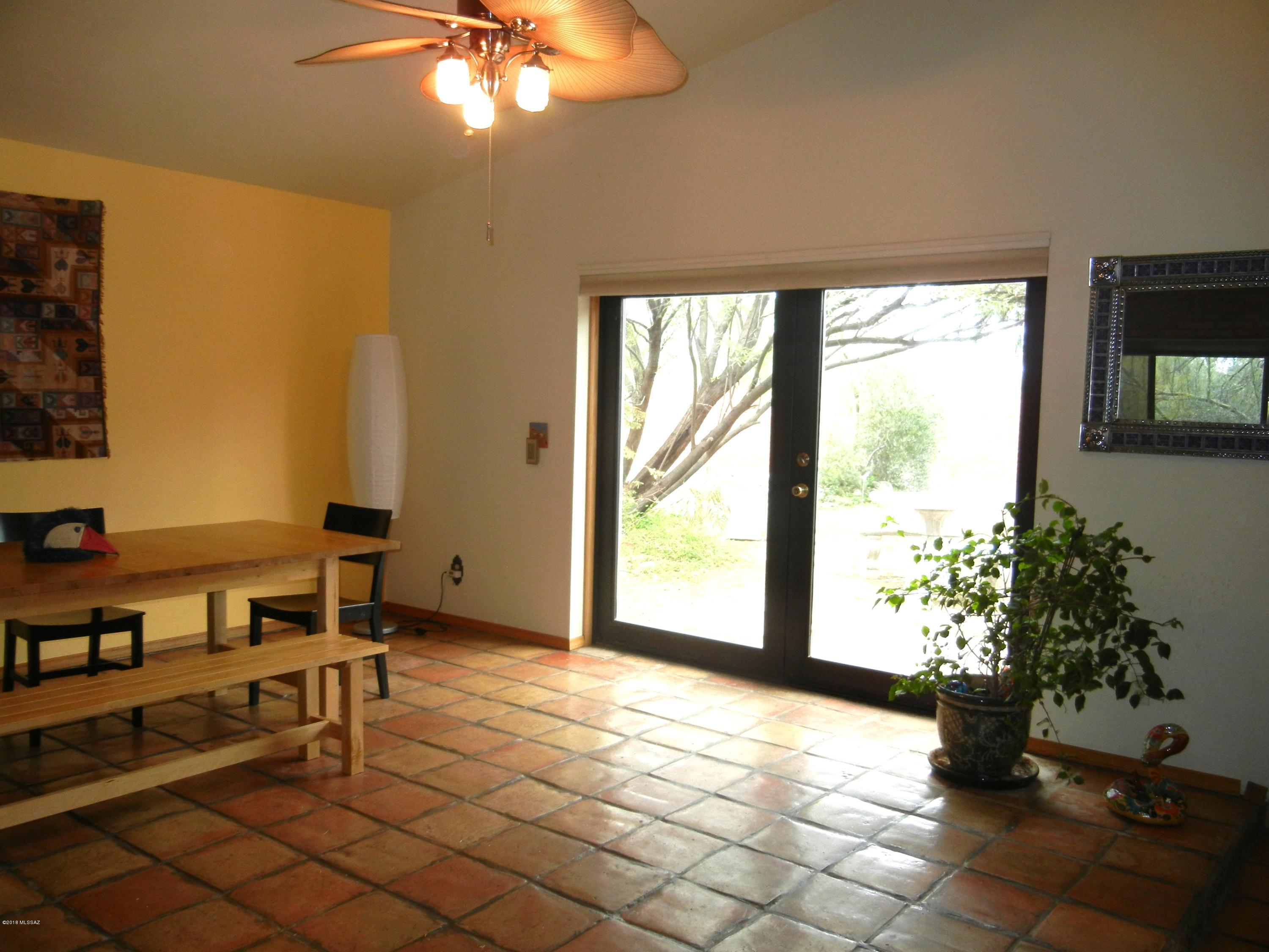 2280 N El Moraga Drive