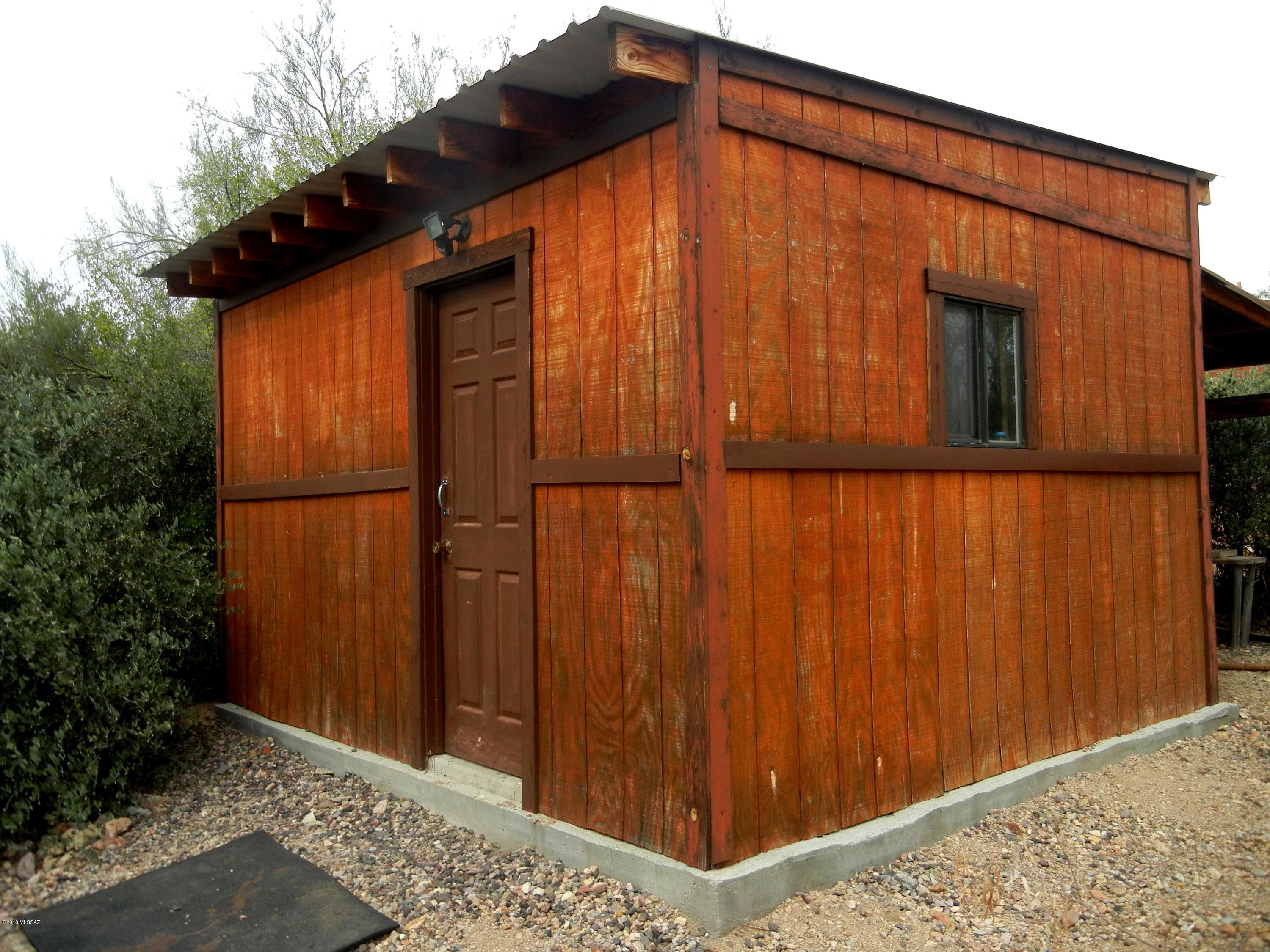 2280 N El Moraga Drive