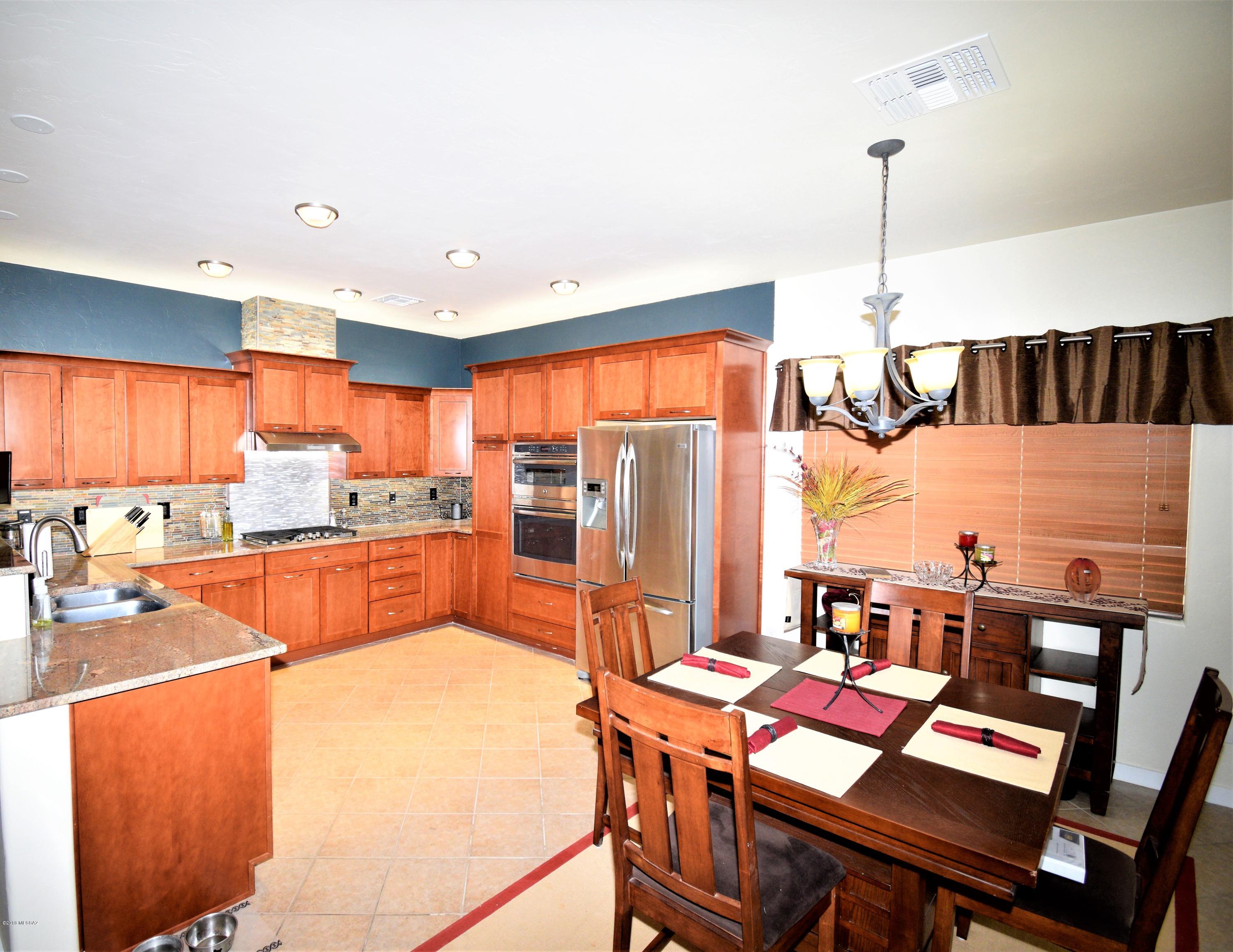 5573 W Dove Loft Drive