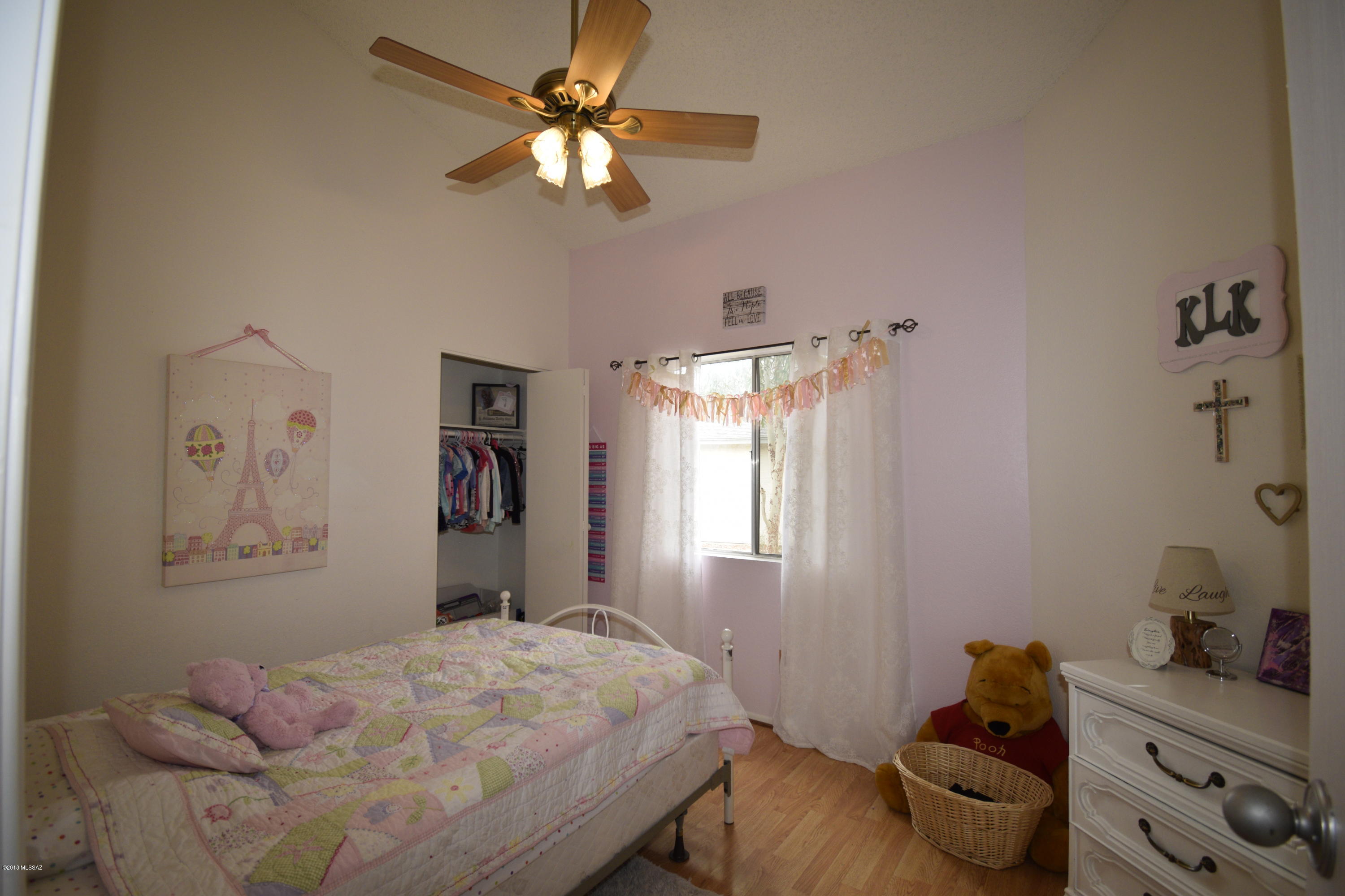 2948 W Yorkshire Street