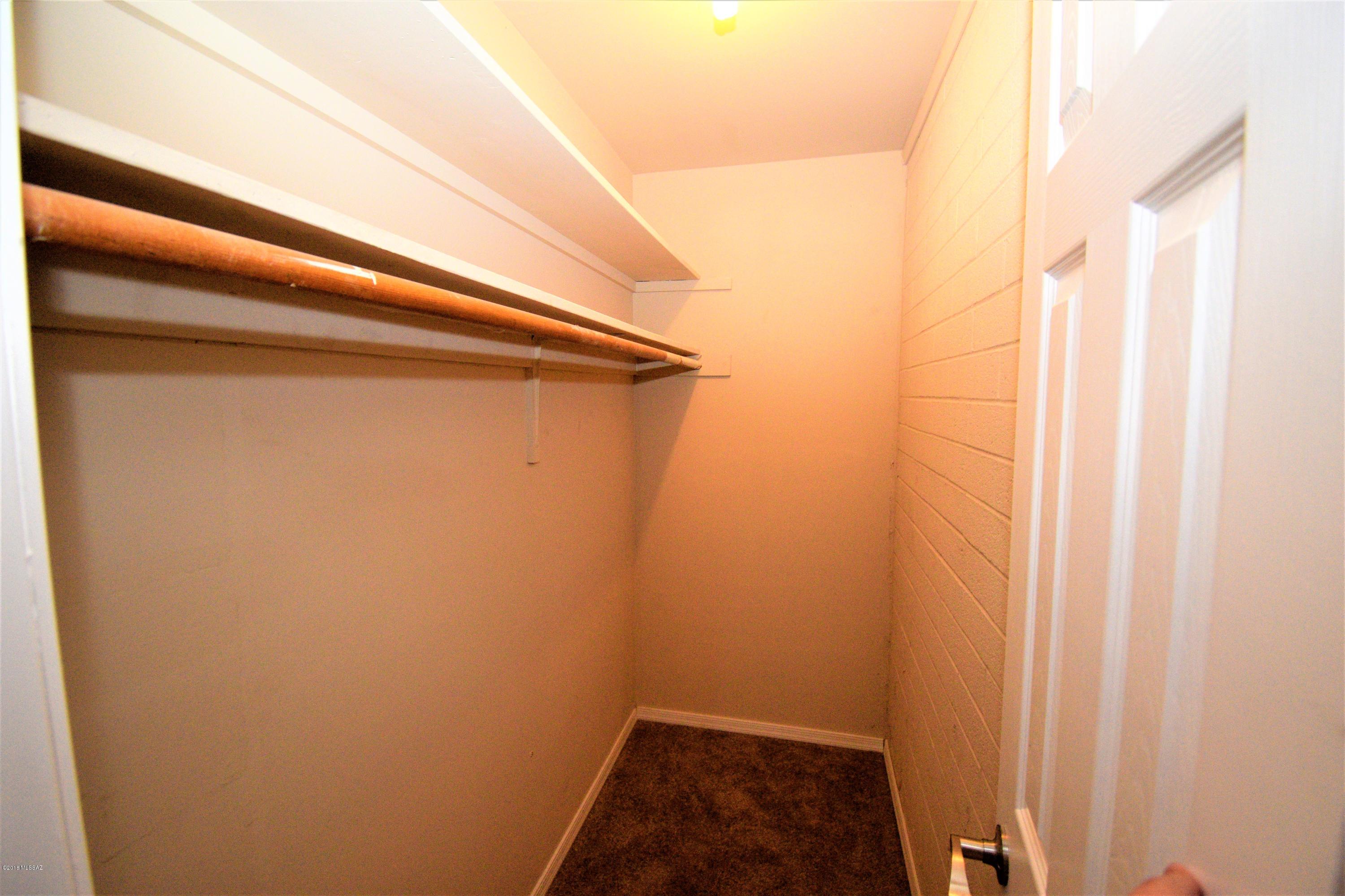 382 N Silverbell Road