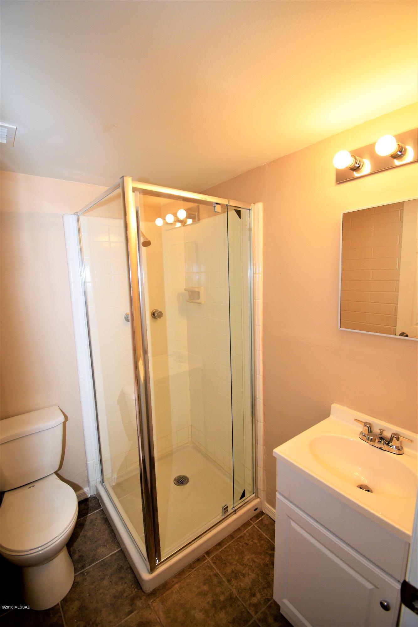 382 N Silverbell Road