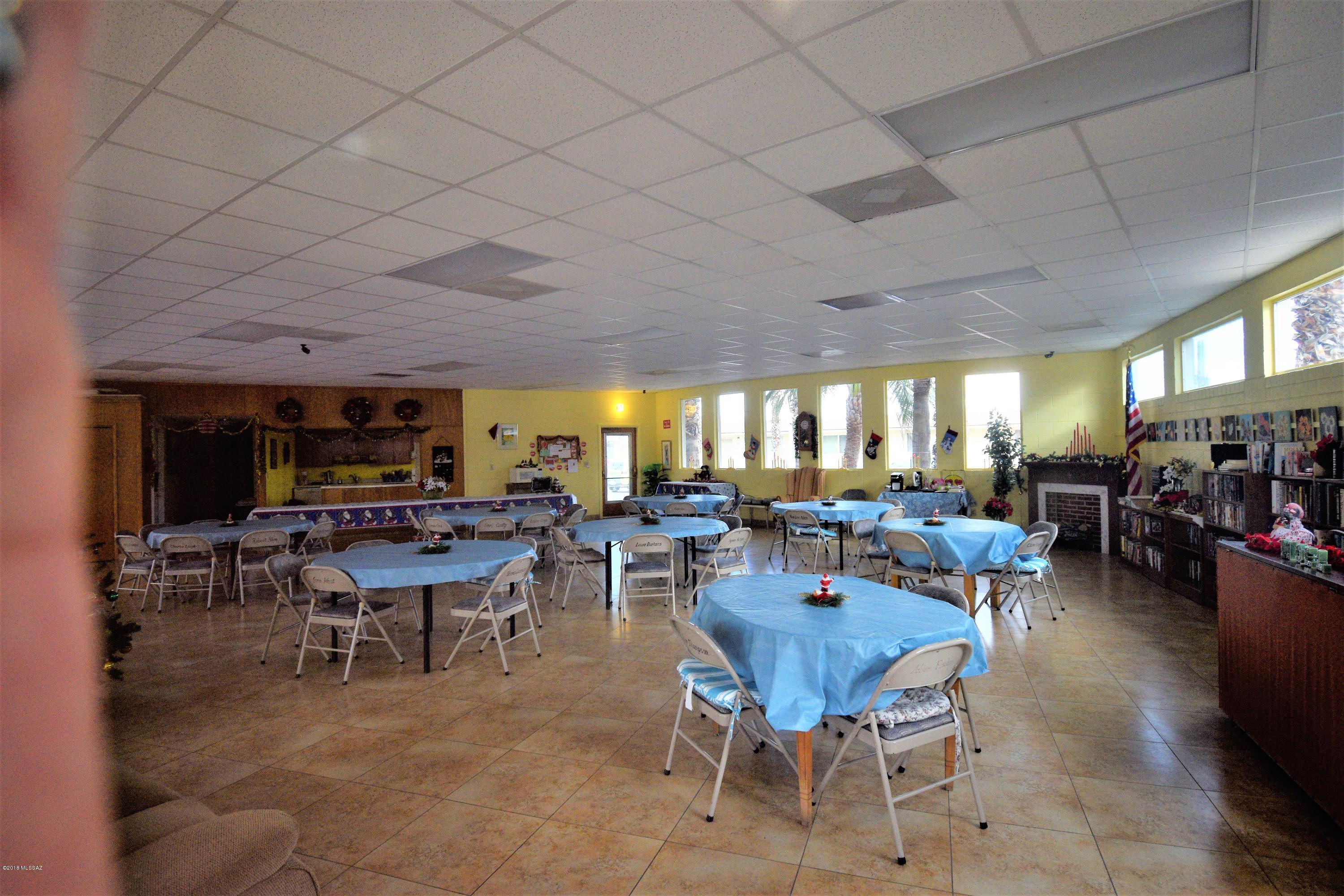 382 N Silverbell Road