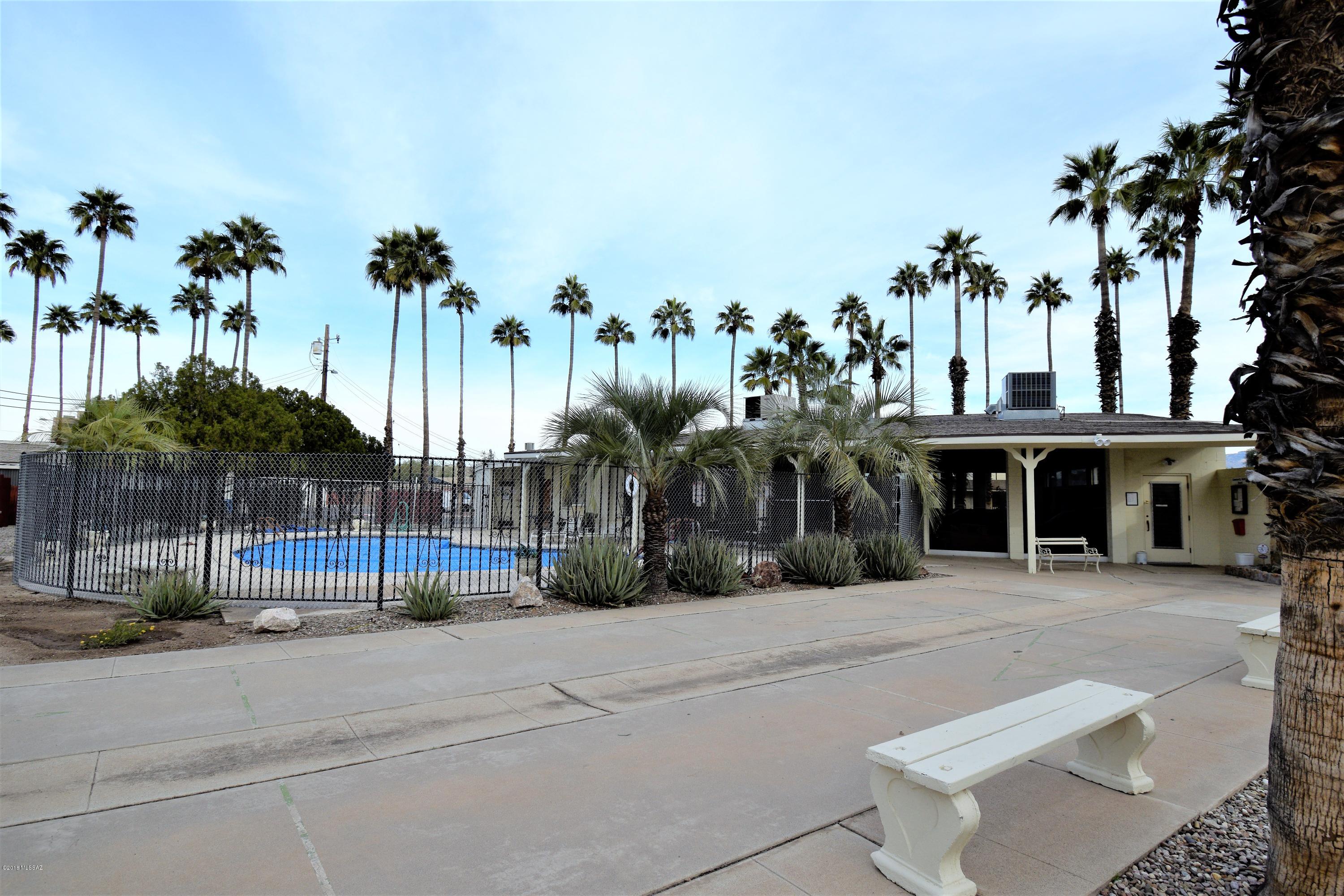 382 N Silverbell Road