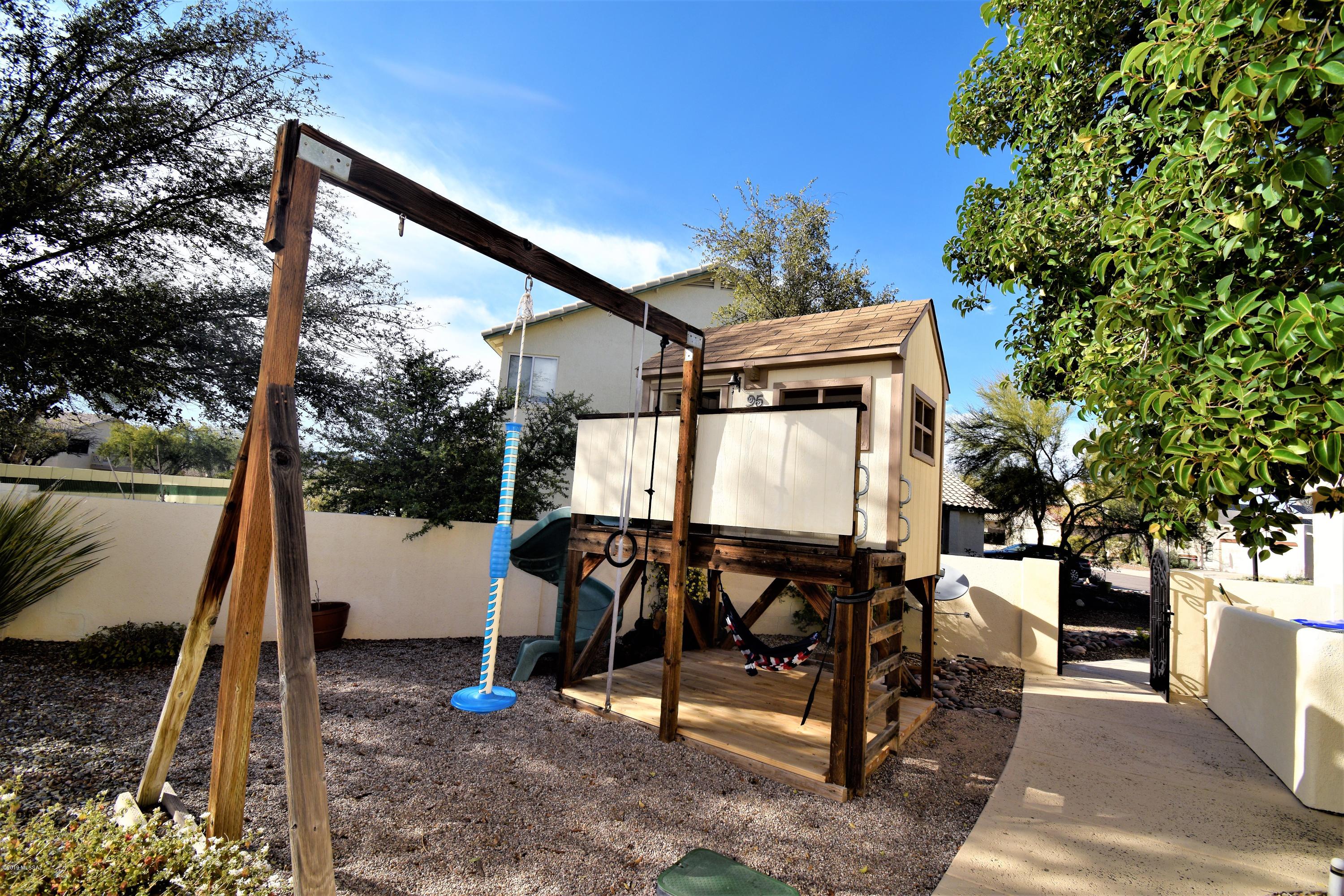 95 W Blackstone Road