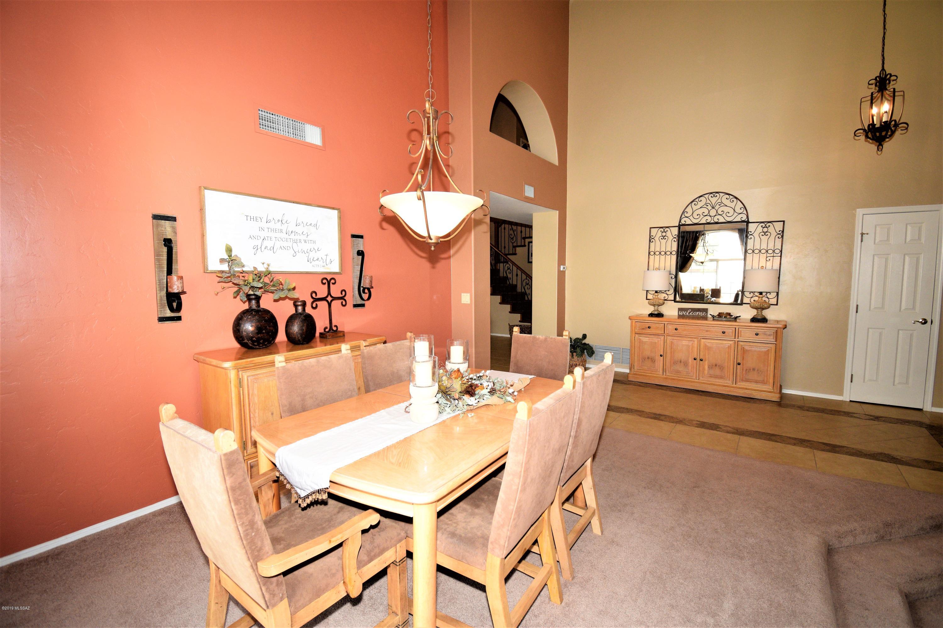 95 W Blackstone Road