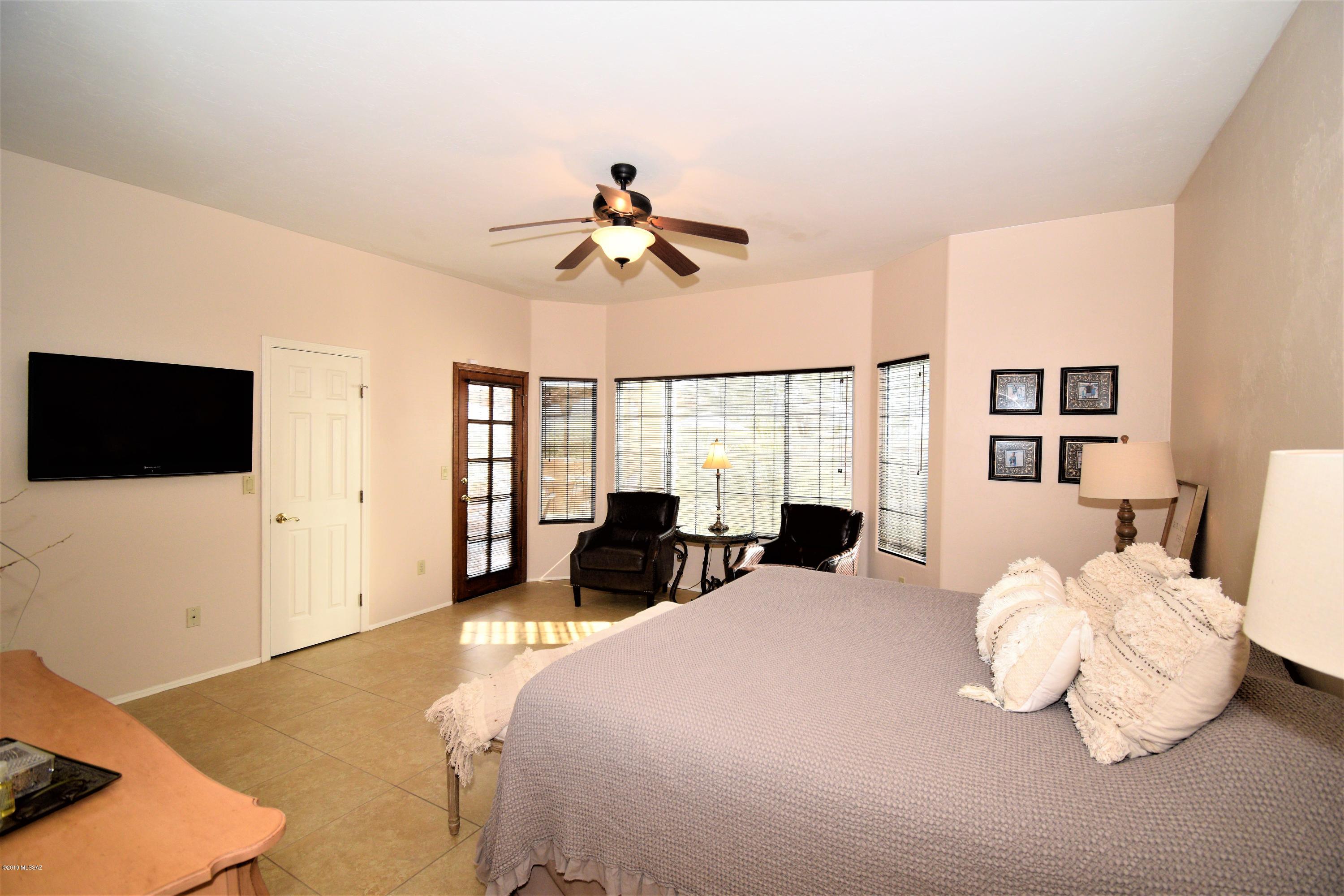 95 W Blackstone Road