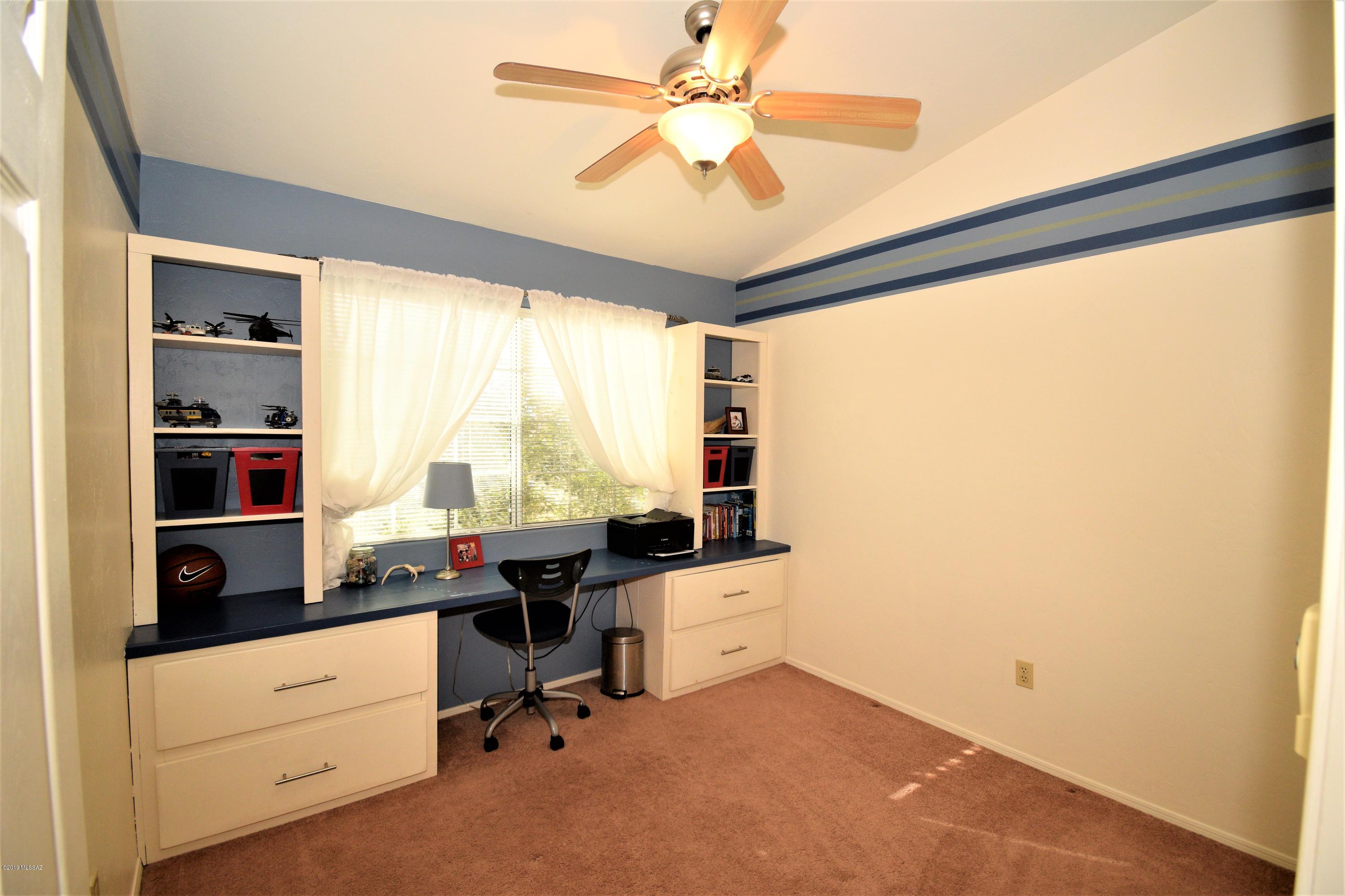 95 W Blackstone Road