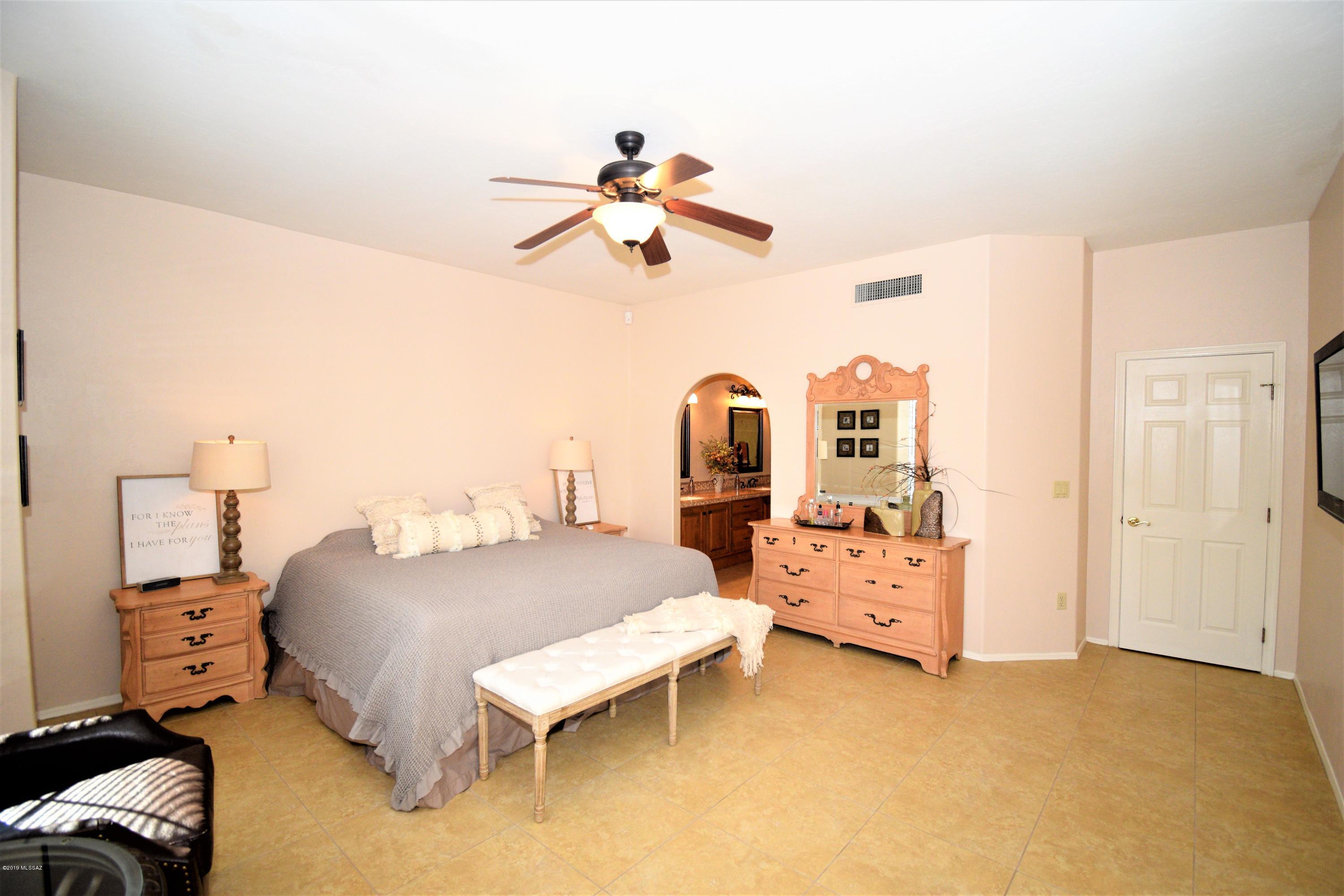 95 W Blackstone Road