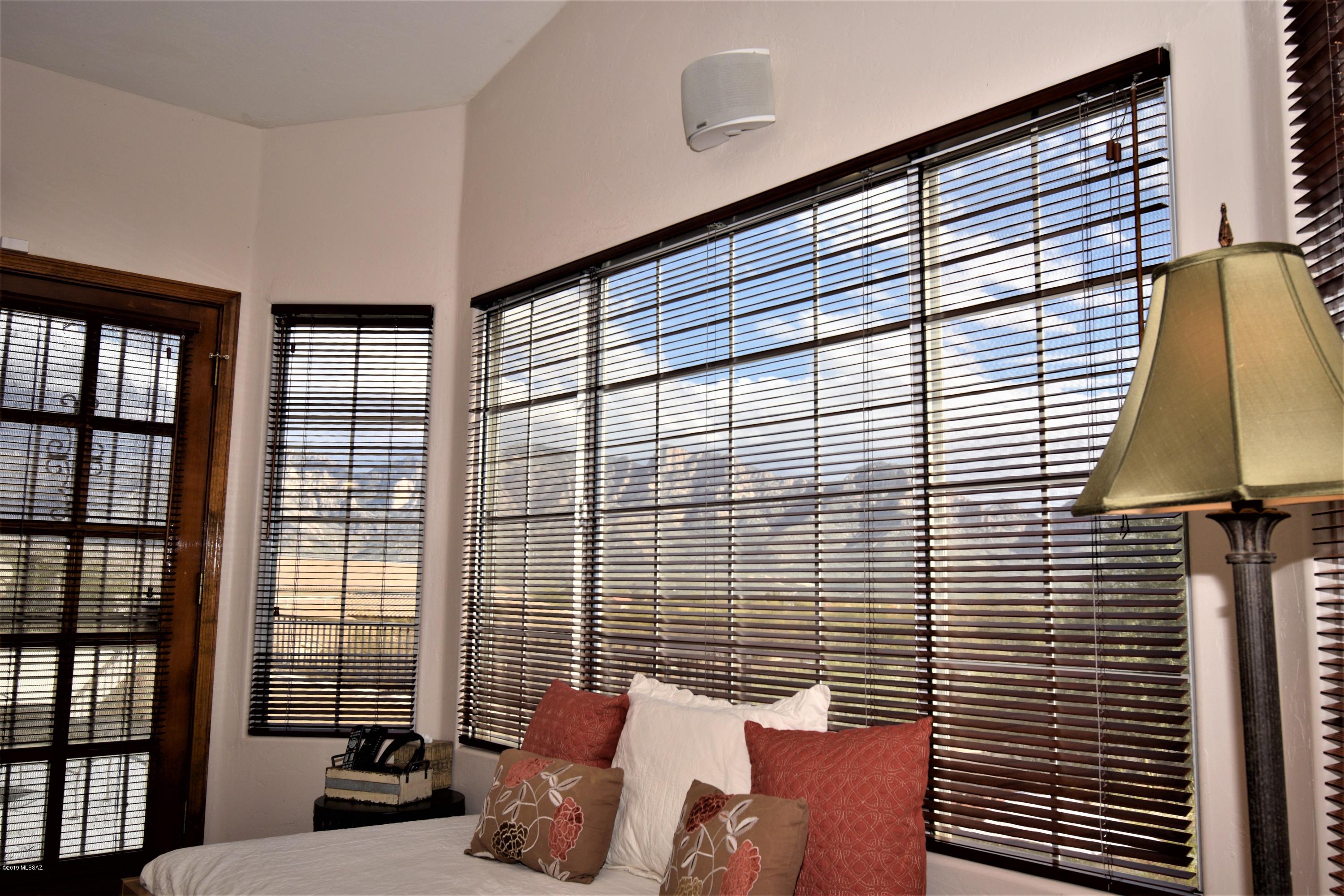 95 W Blackstone Road