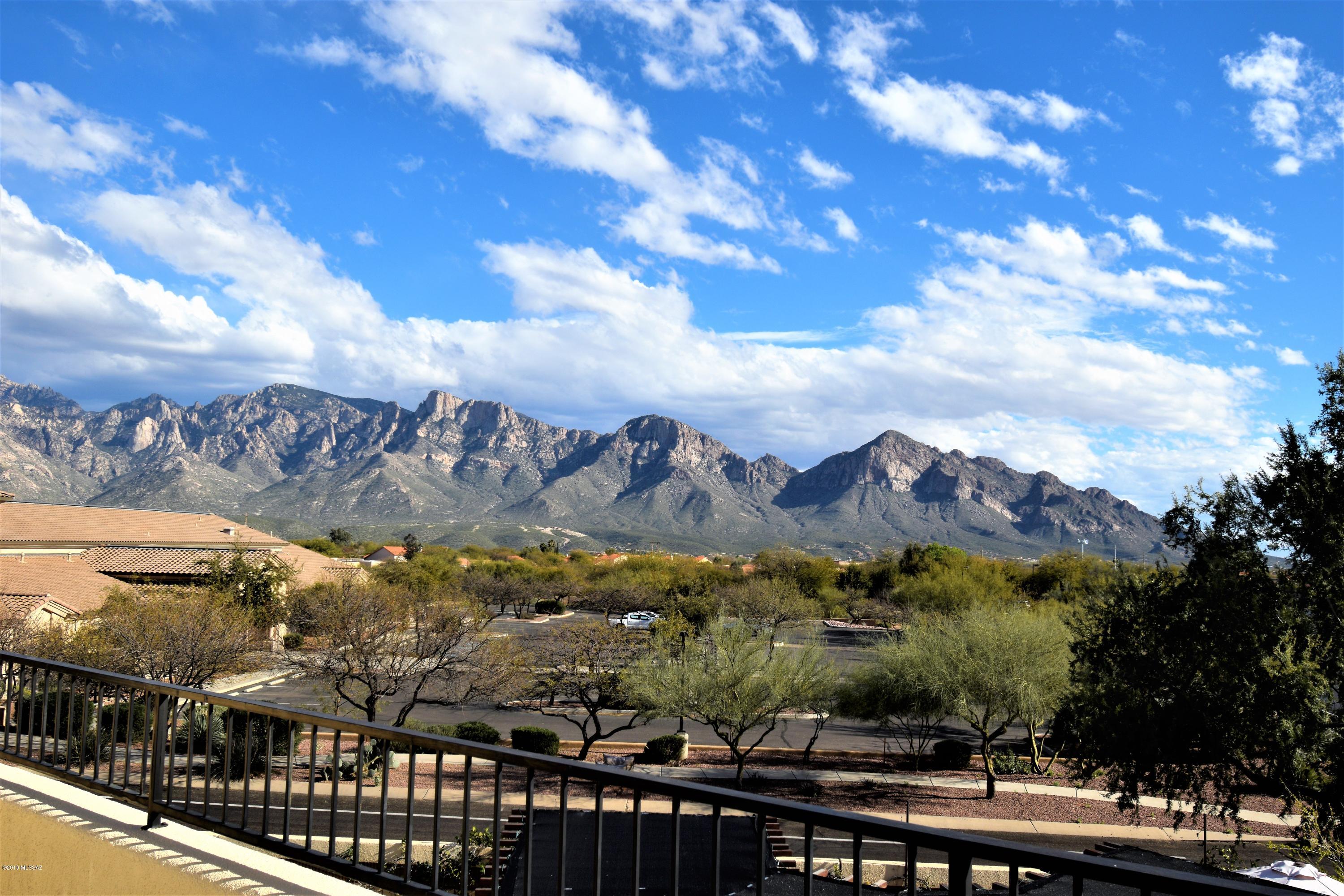 95 W Blackstone Road