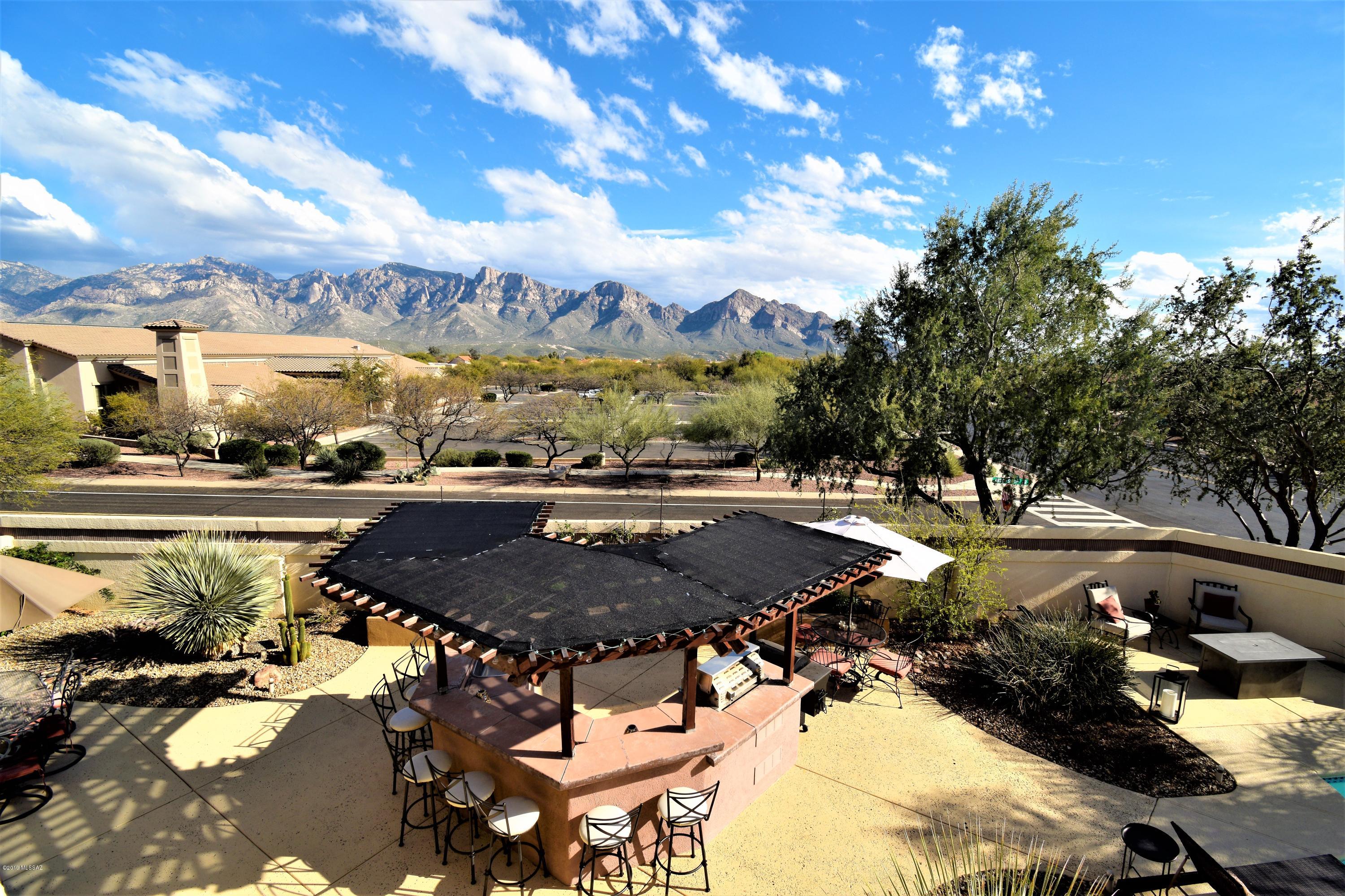 95 W Blackstone Road