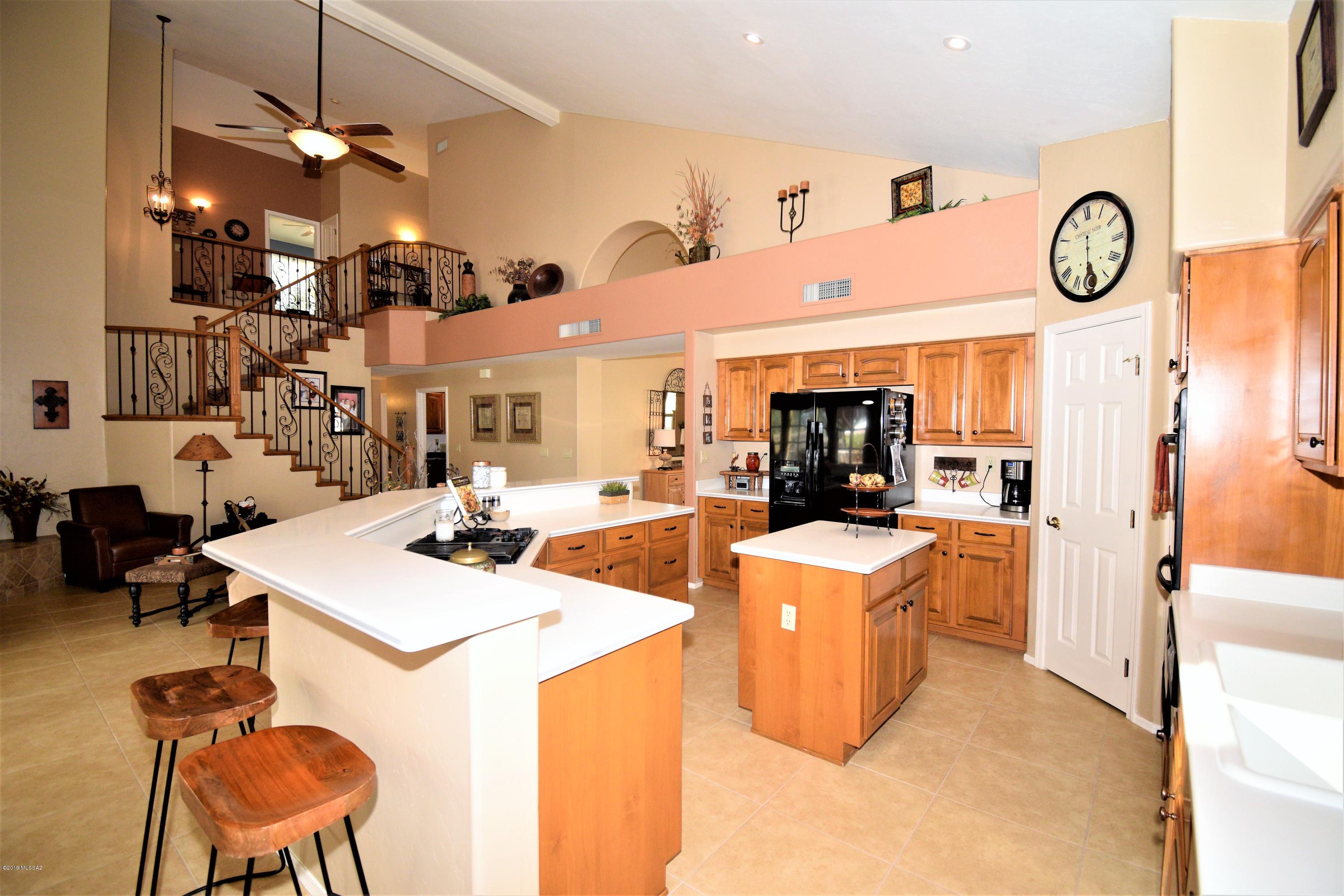 95 W Blackstone Road